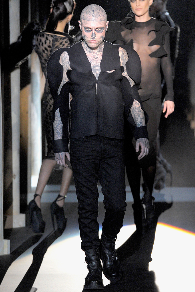 Mugler 2011ﶬ¸DƬ