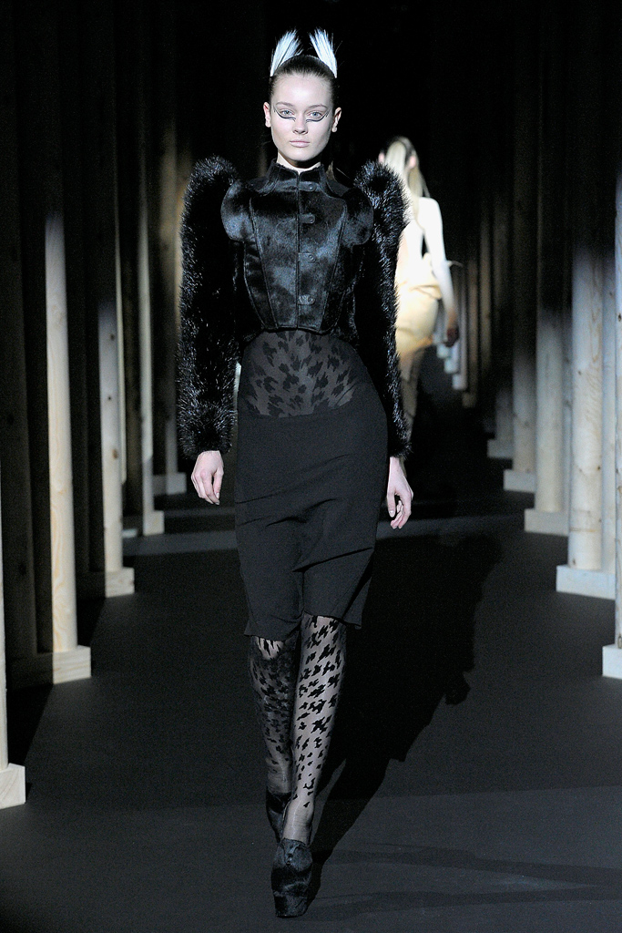 Mugler 2011ﶬ¸DƬ