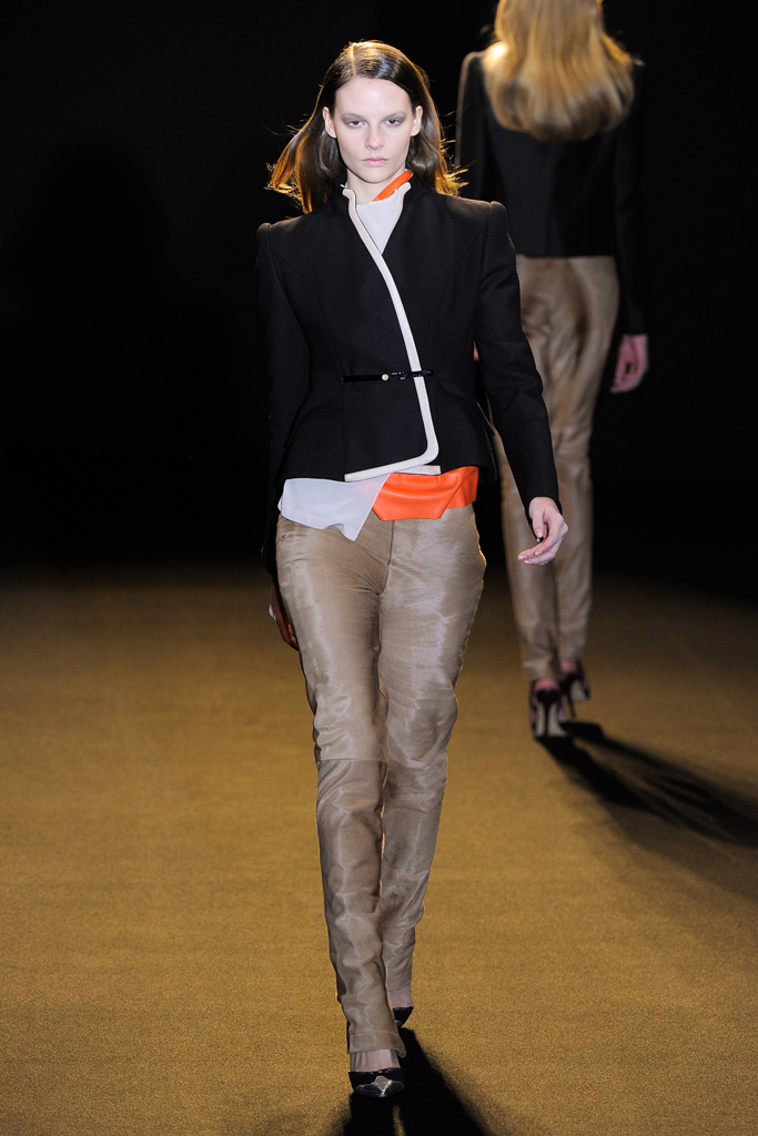 Sharon Wauchob 2011ﶬ¸DƬ