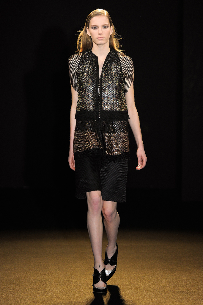 Sharon Wauchob 2011ﶬ¸DƬ
