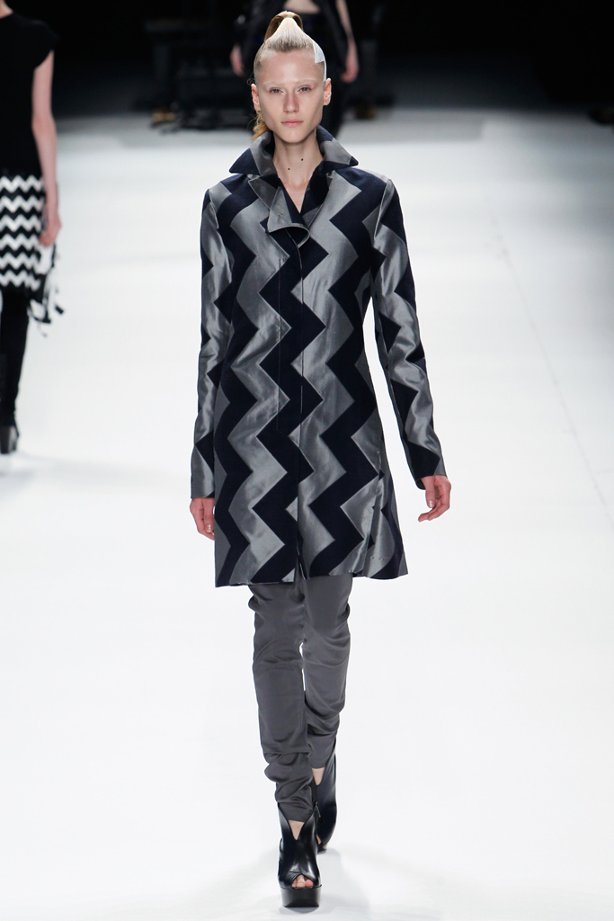 Issey Miyake 2011ﶬ DƬ