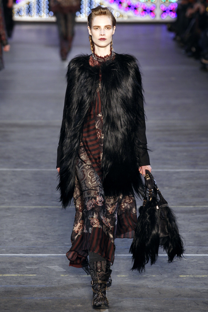 Kenzo 2011ﶬ DƬ