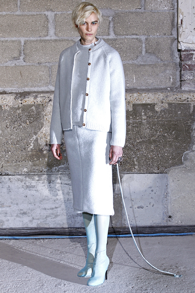 Maison Martin Margiela 2011ﶬ DƬ