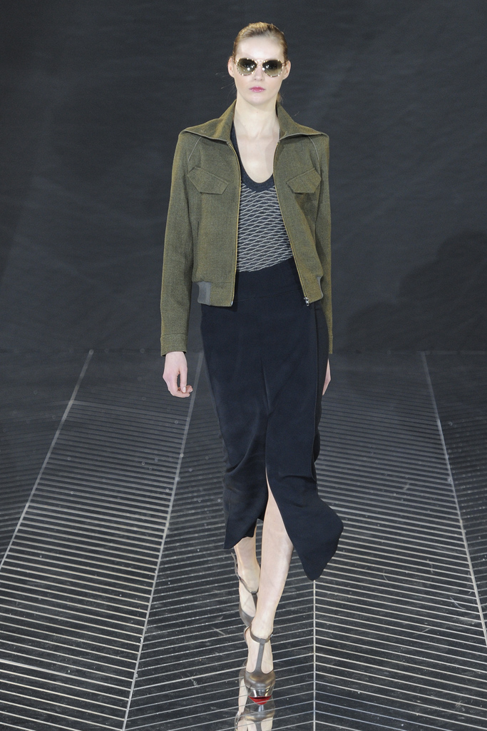 Roland Mouret 2011ﶬ DƬ