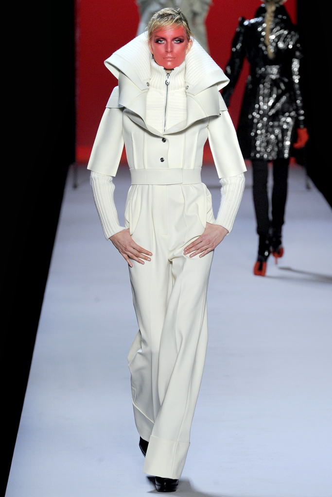 Viktor & Rolf 2011ﶬ DƬ