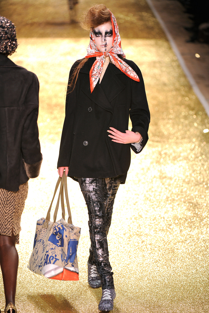Vivienne Westwood 2011ﶬ DƬ