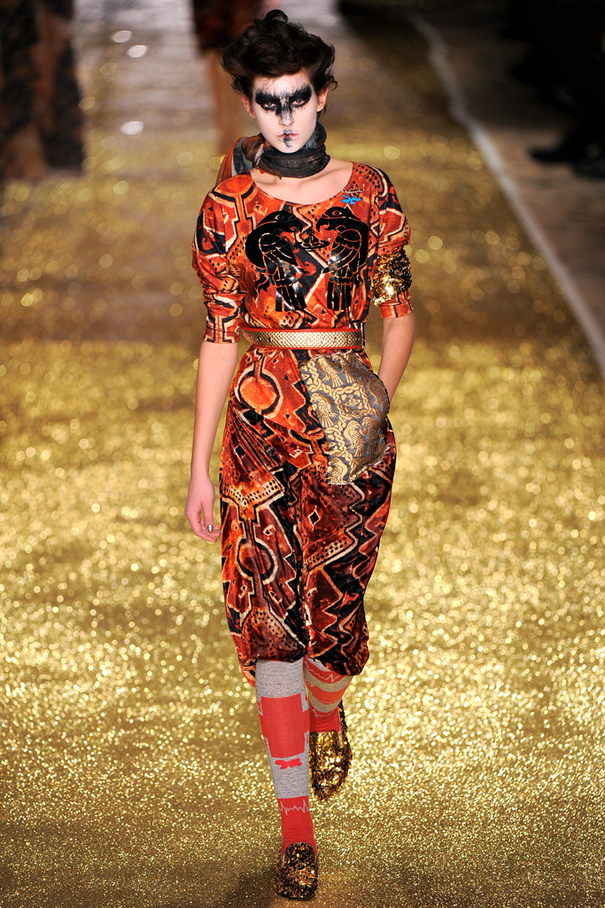 Vivienne Westwood 2011ﶬ DƬ