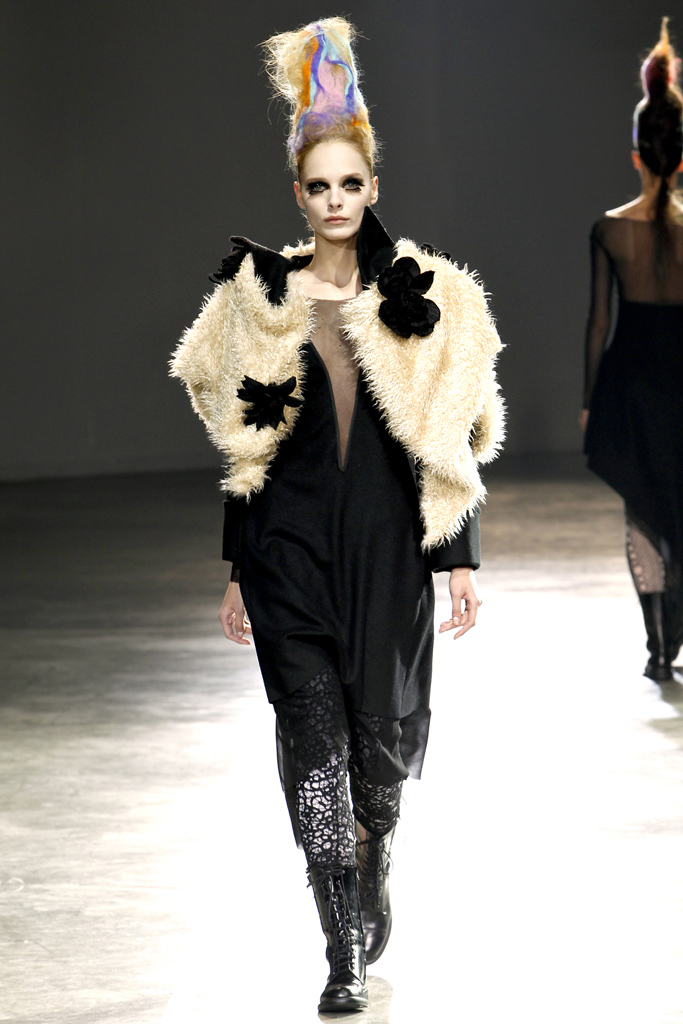 Yohji Yamamoto 2011ﶬ DƬ