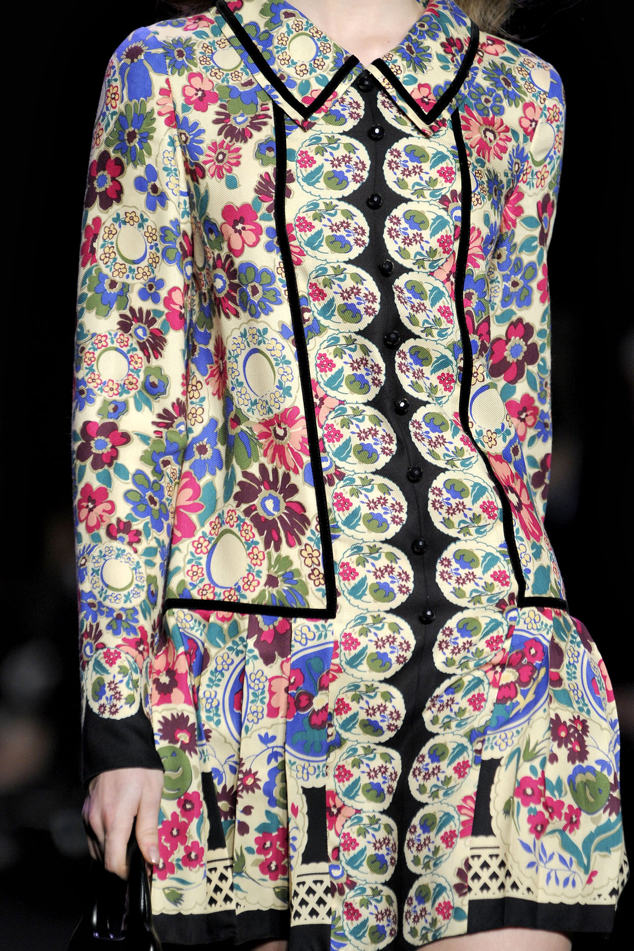 Anna Sui 2011ﶬDƬ