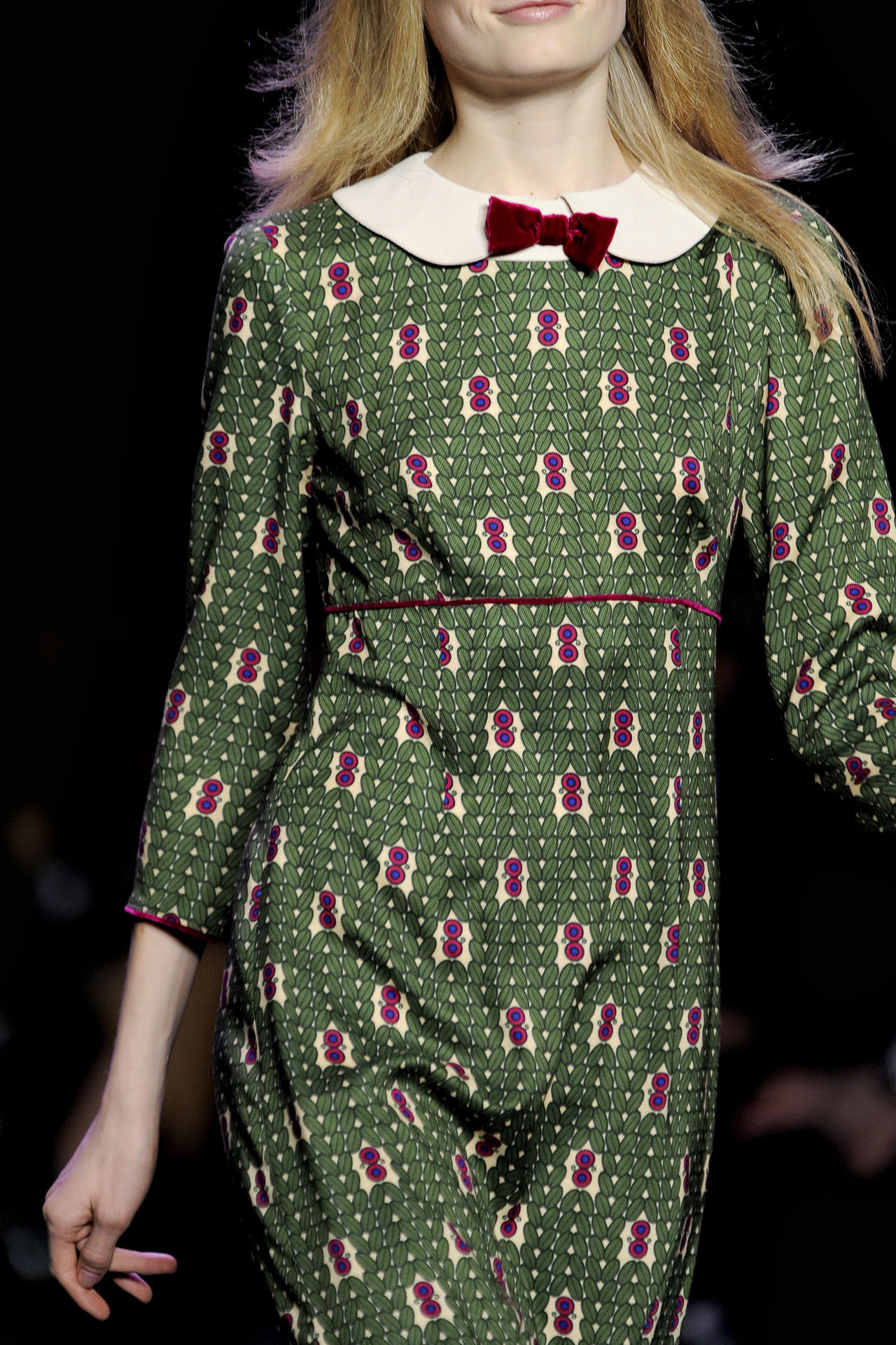 Anna Sui 2011ﶬ(x)(ji)DƬ