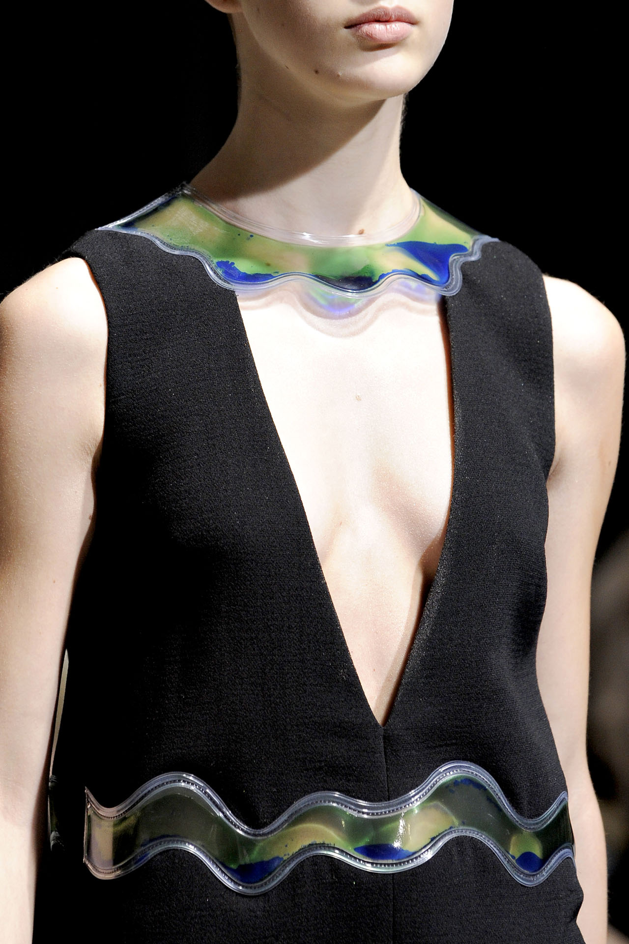 Christopher Kane 2011ﶬ(x)(ji)DƬ