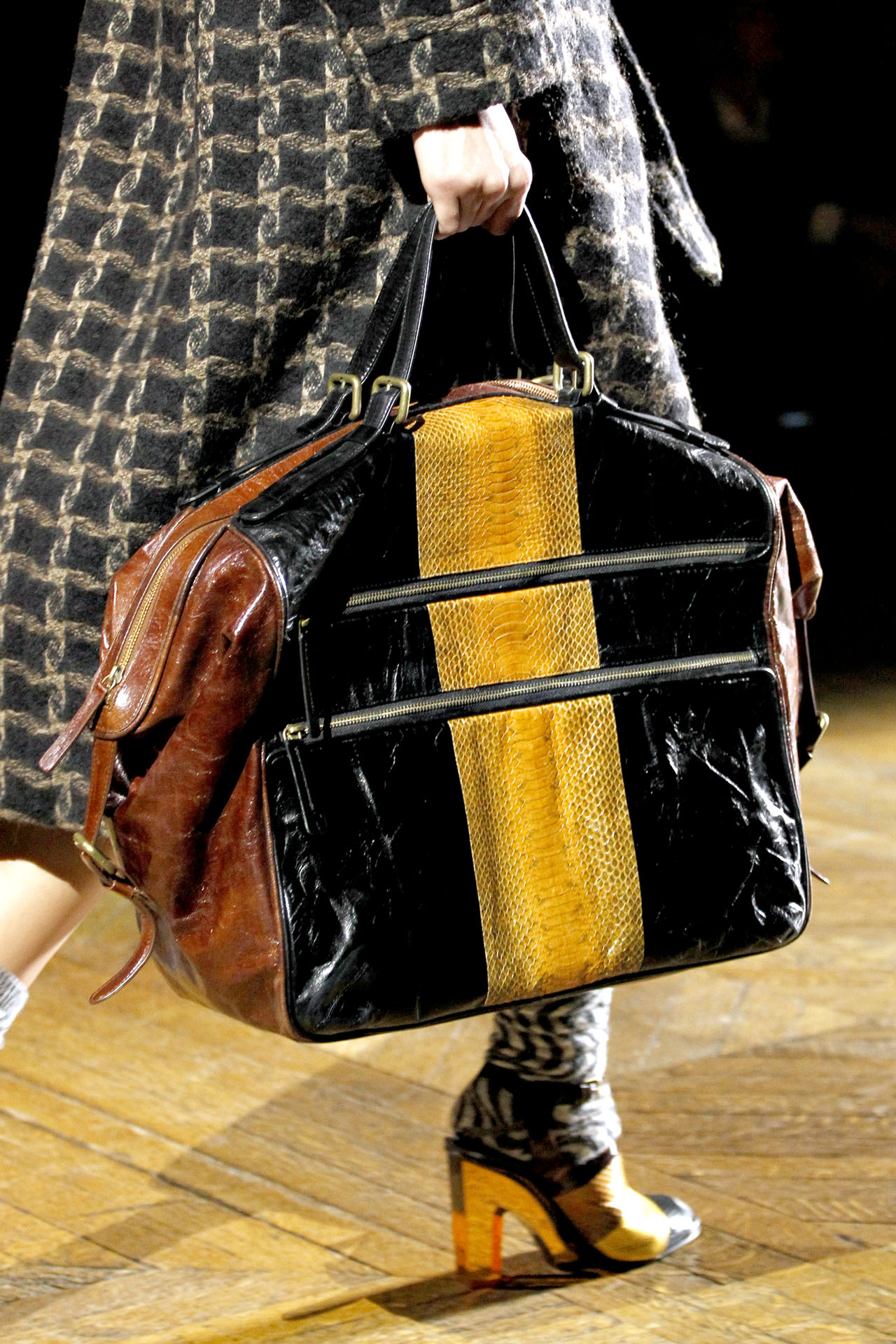 Dries Van Noten 2011ﶬ(x)(ji)DƬ