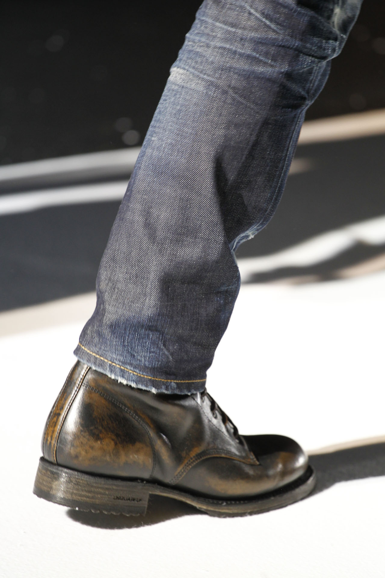 DSquared2 2011ﶬDƬ