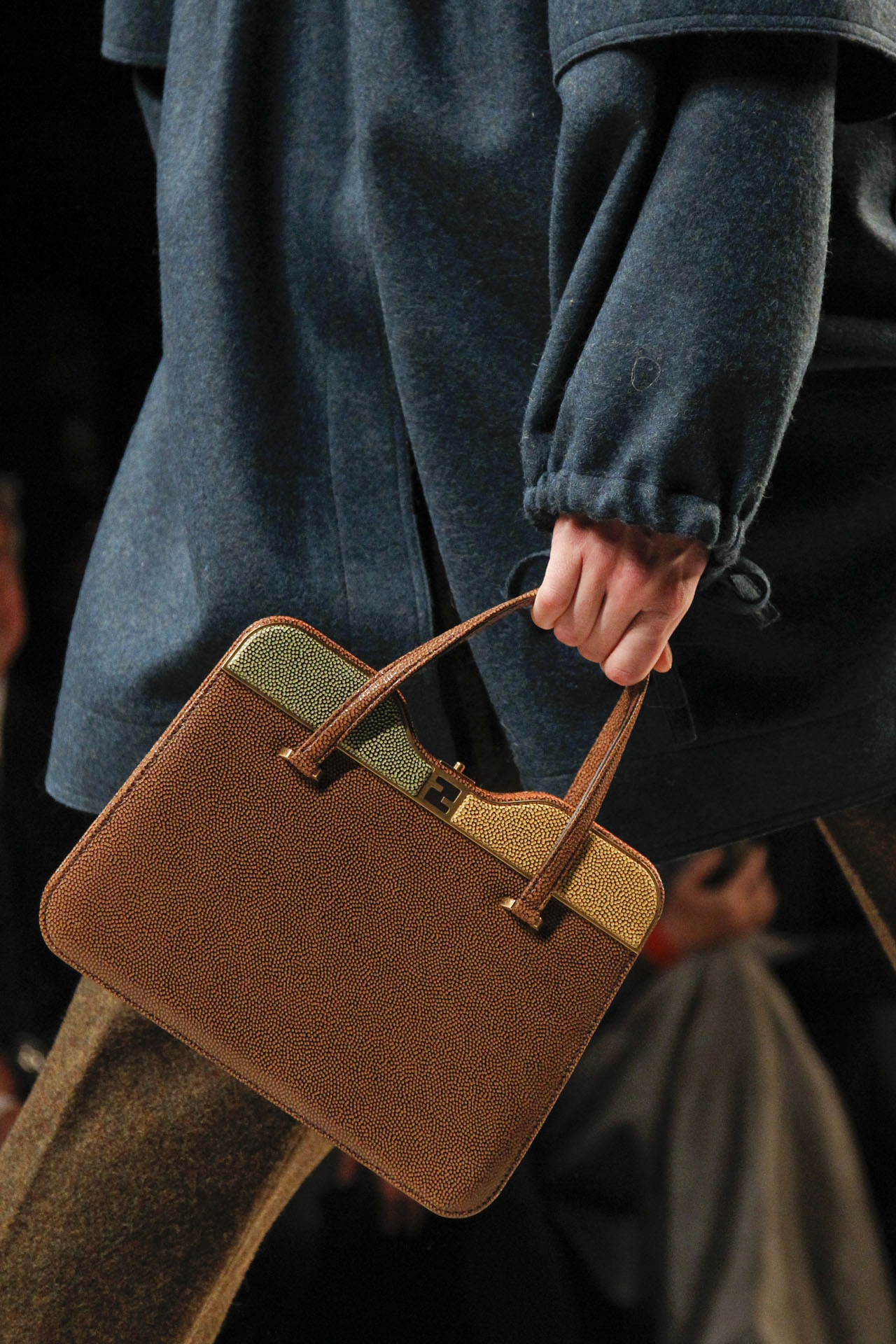 Fendi 2011ﶬDƬ