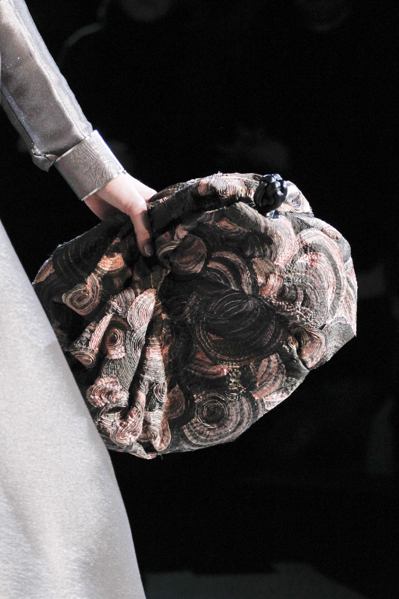 Giorgio Armani 2011ﶬDƬ