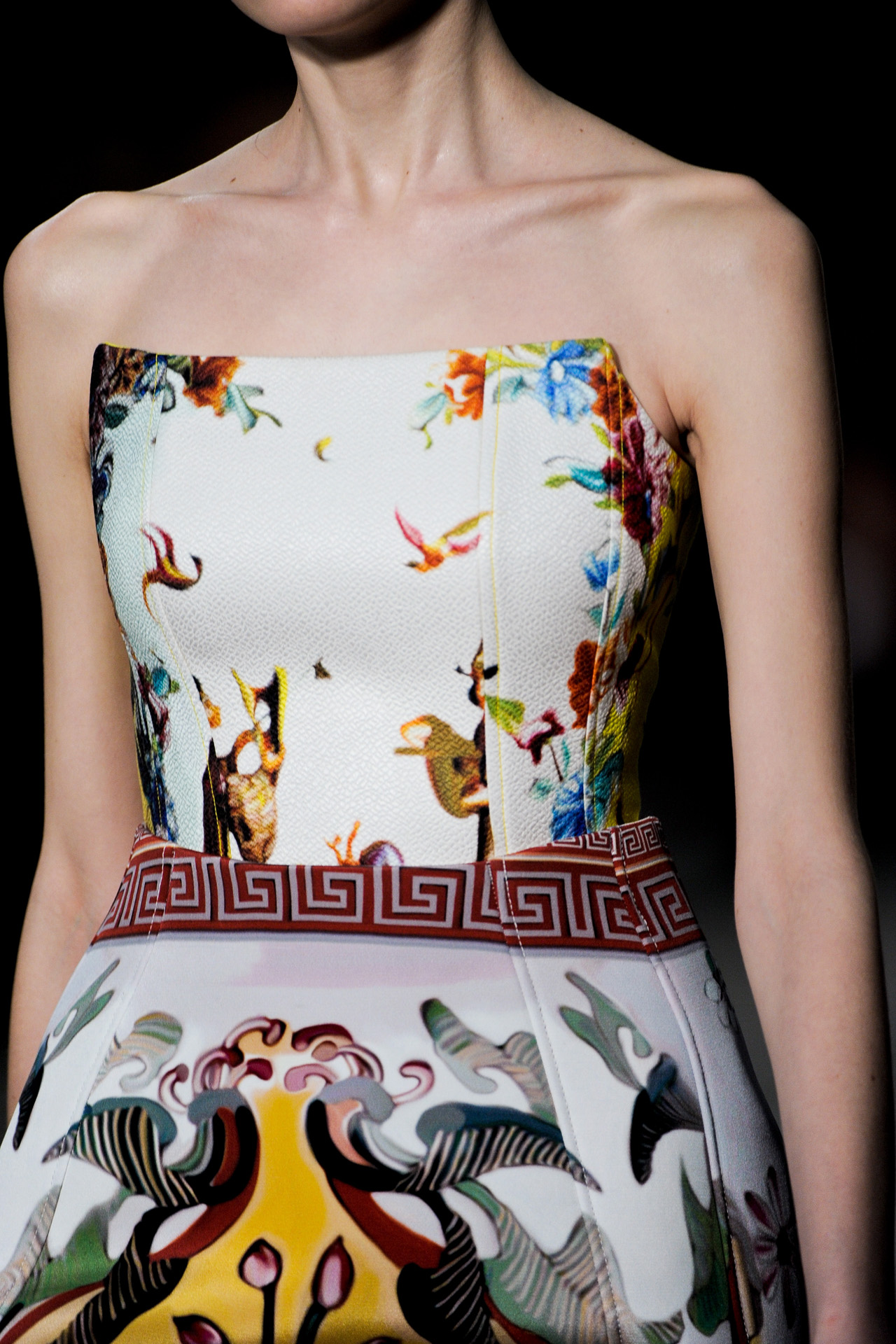 Mary Katrantzou 2011ﶬDƬ
