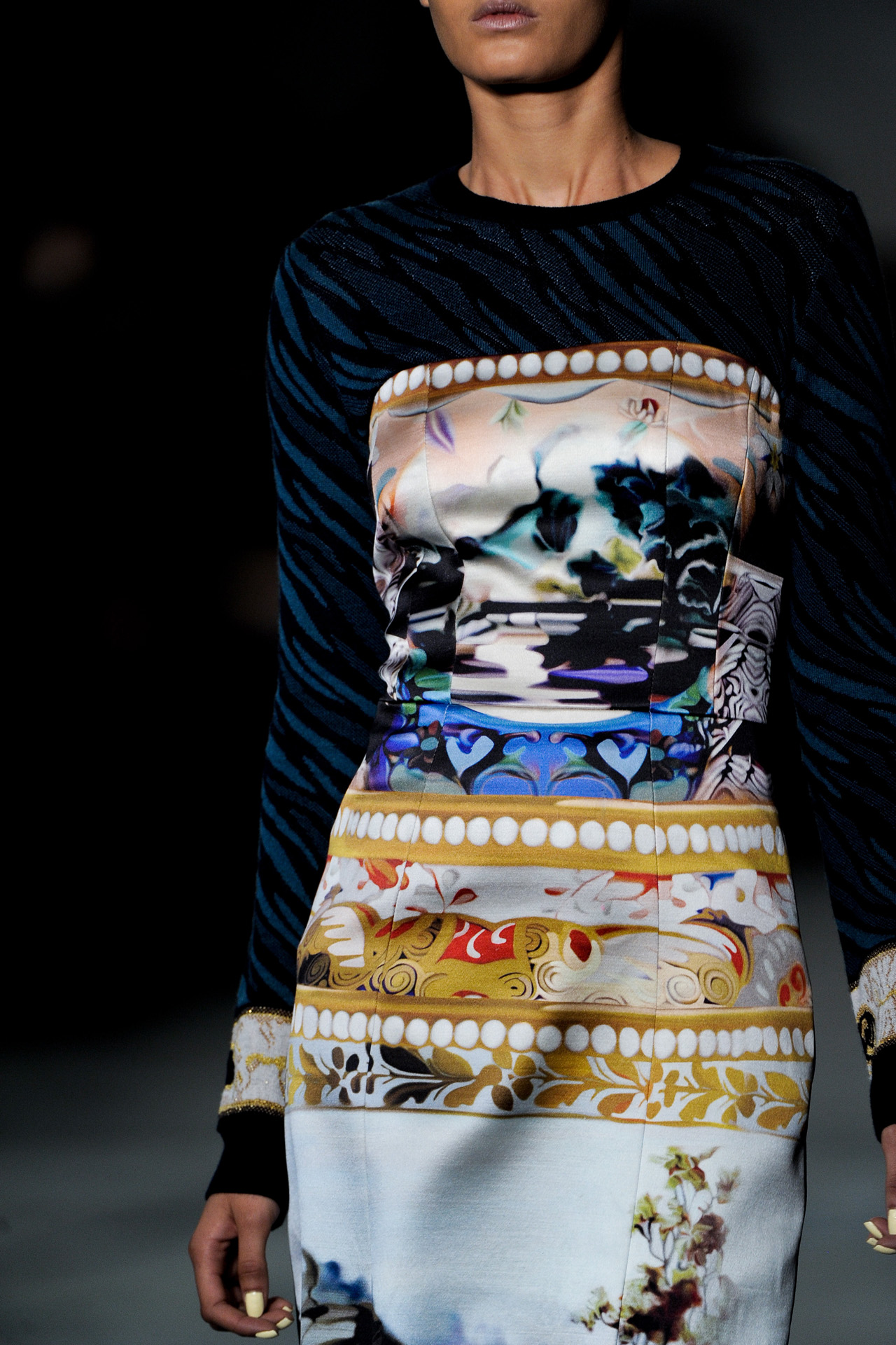 Mary Katrantzou 2011ﶬDƬ