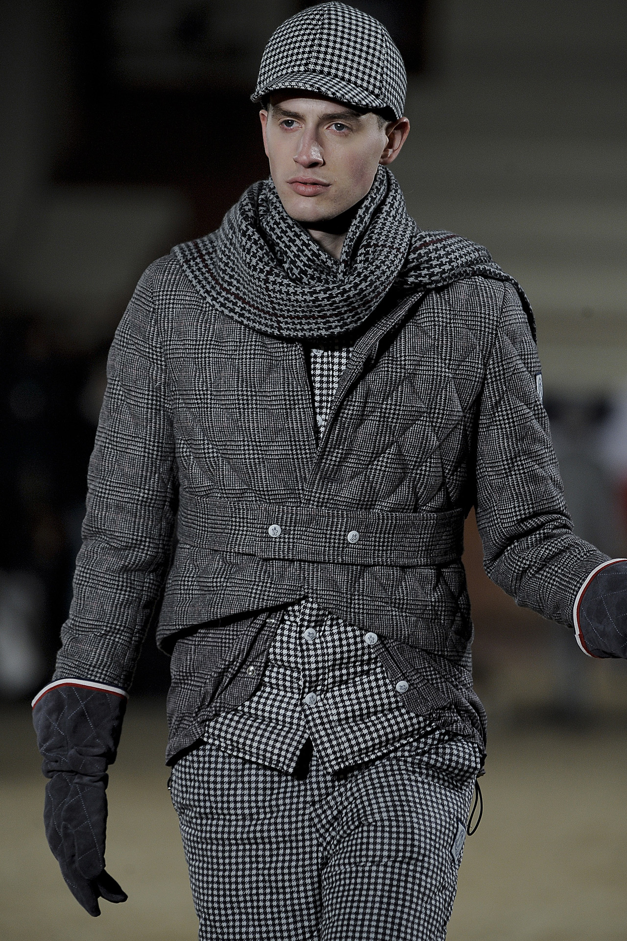 Moncler Gamme Bleu 2011ﶬ(x)(ji)DƬ
