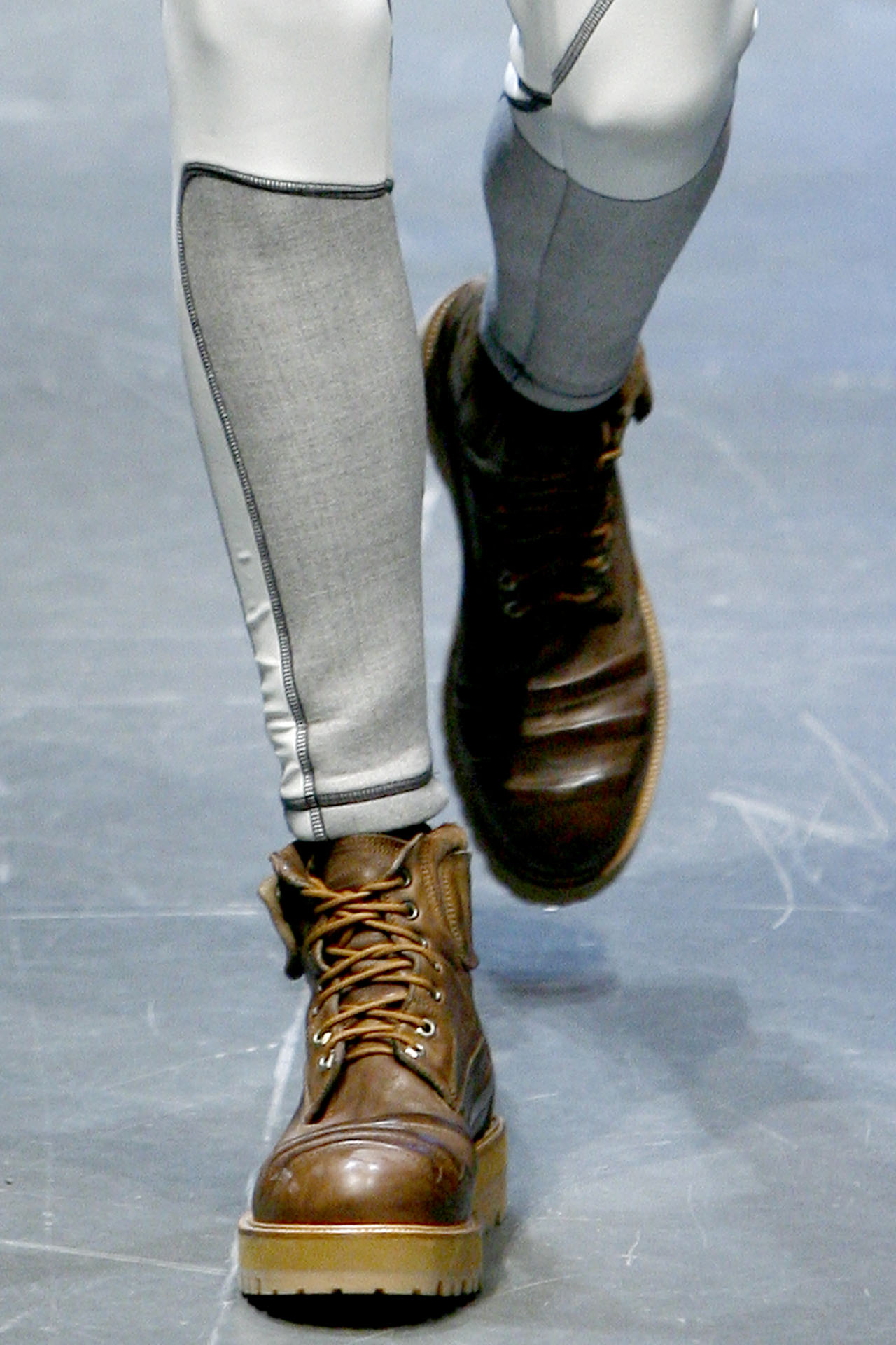 Neil Barrett 2011ﶬDƬ