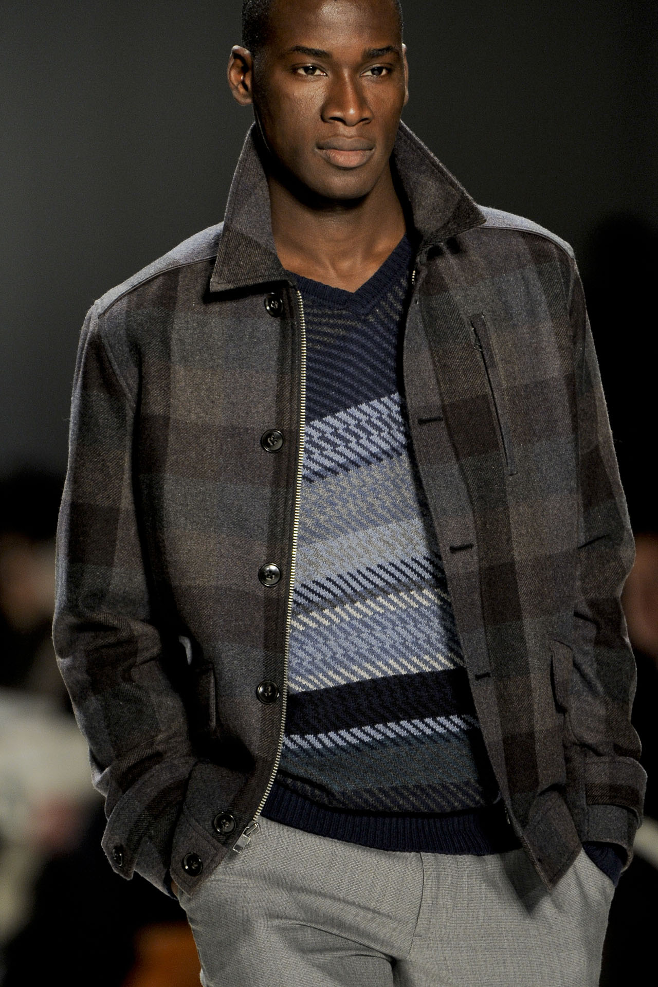 Perry Ellis 2011ﶬDƬ
