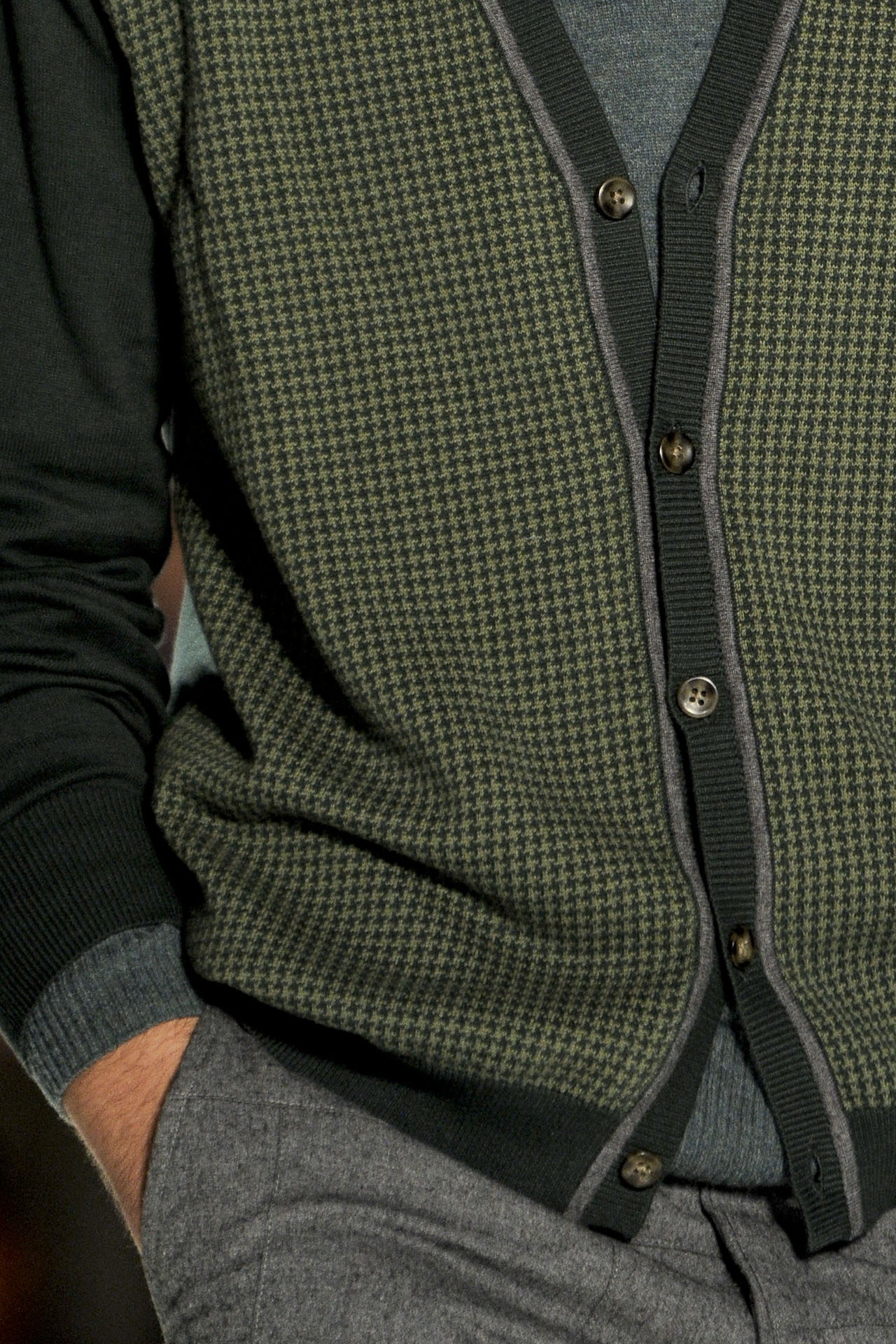 Perry Ellis 2011ﶬDƬ