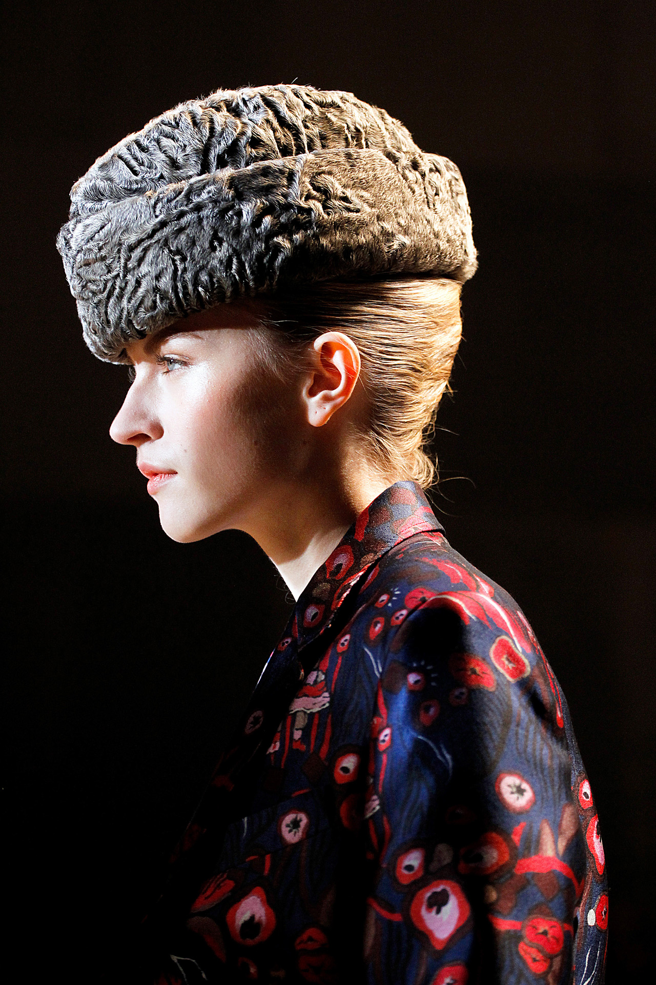 Rochas 2011ﶬ(x)(ji)DƬ