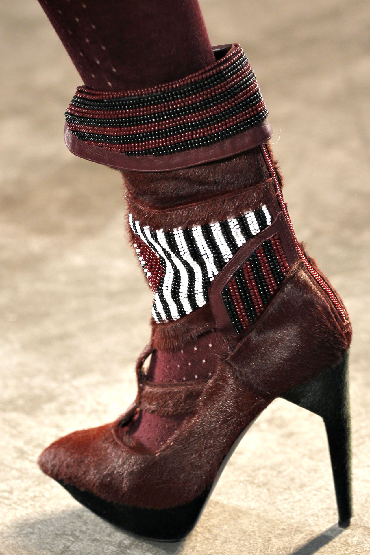 Rodarte 2011ﶬ(x)(ji)DƬ