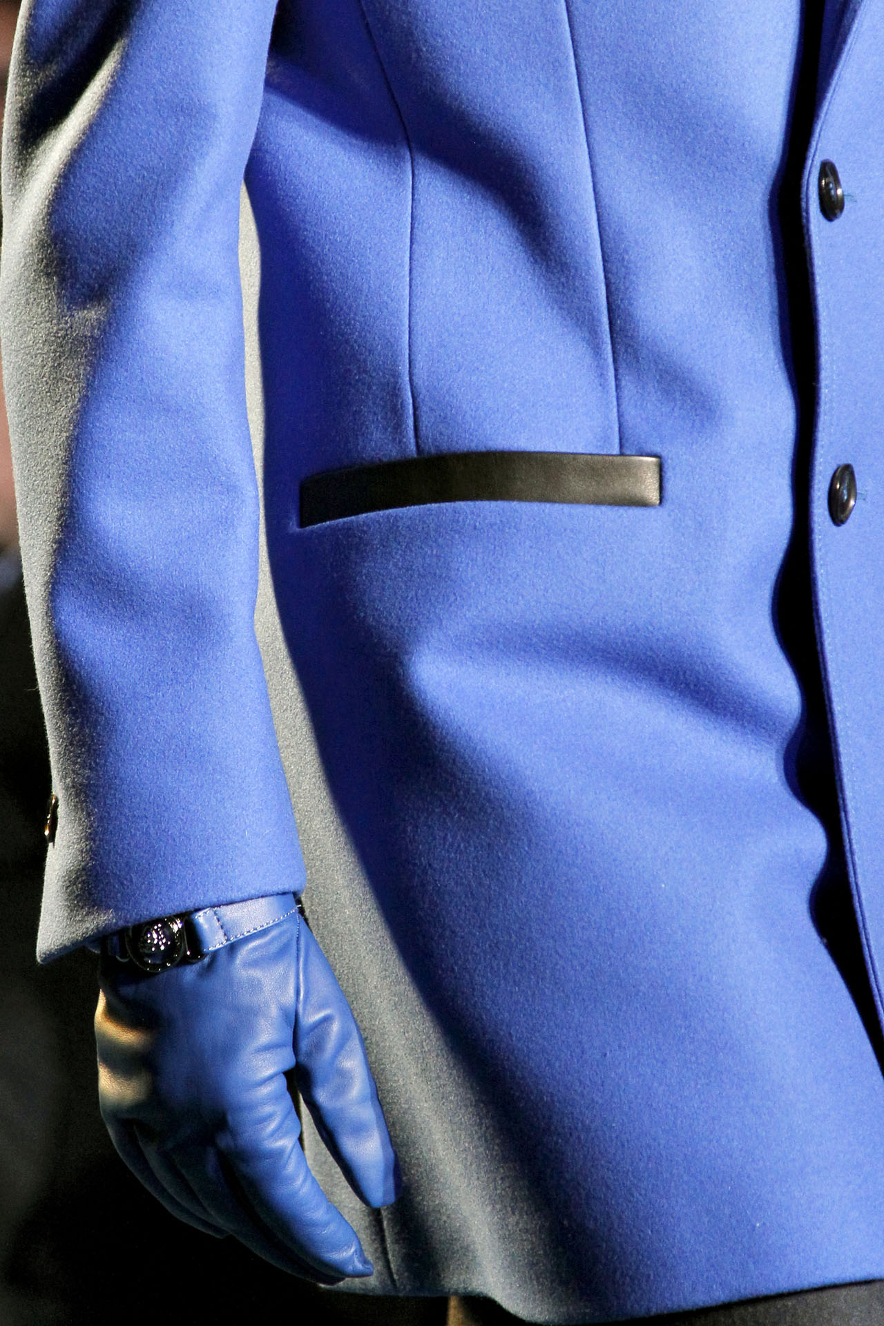 Versace 2011ﶬb(ji)DƬ
