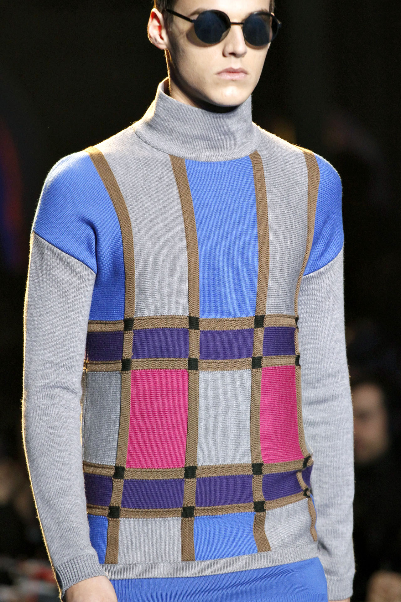 Versace 2011ﶬb(x)(ji)DƬ