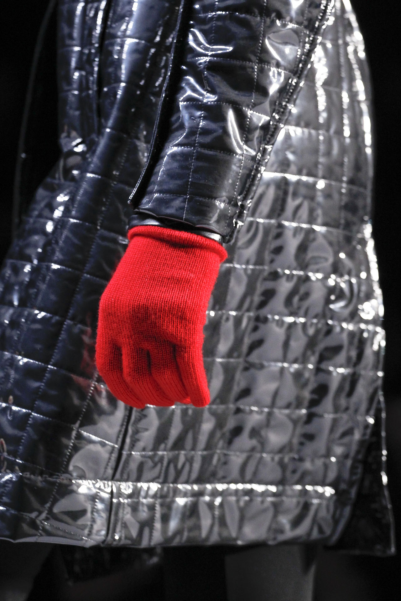 Viktor & Rolf 2011ﶬ(x)(ji)DƬ