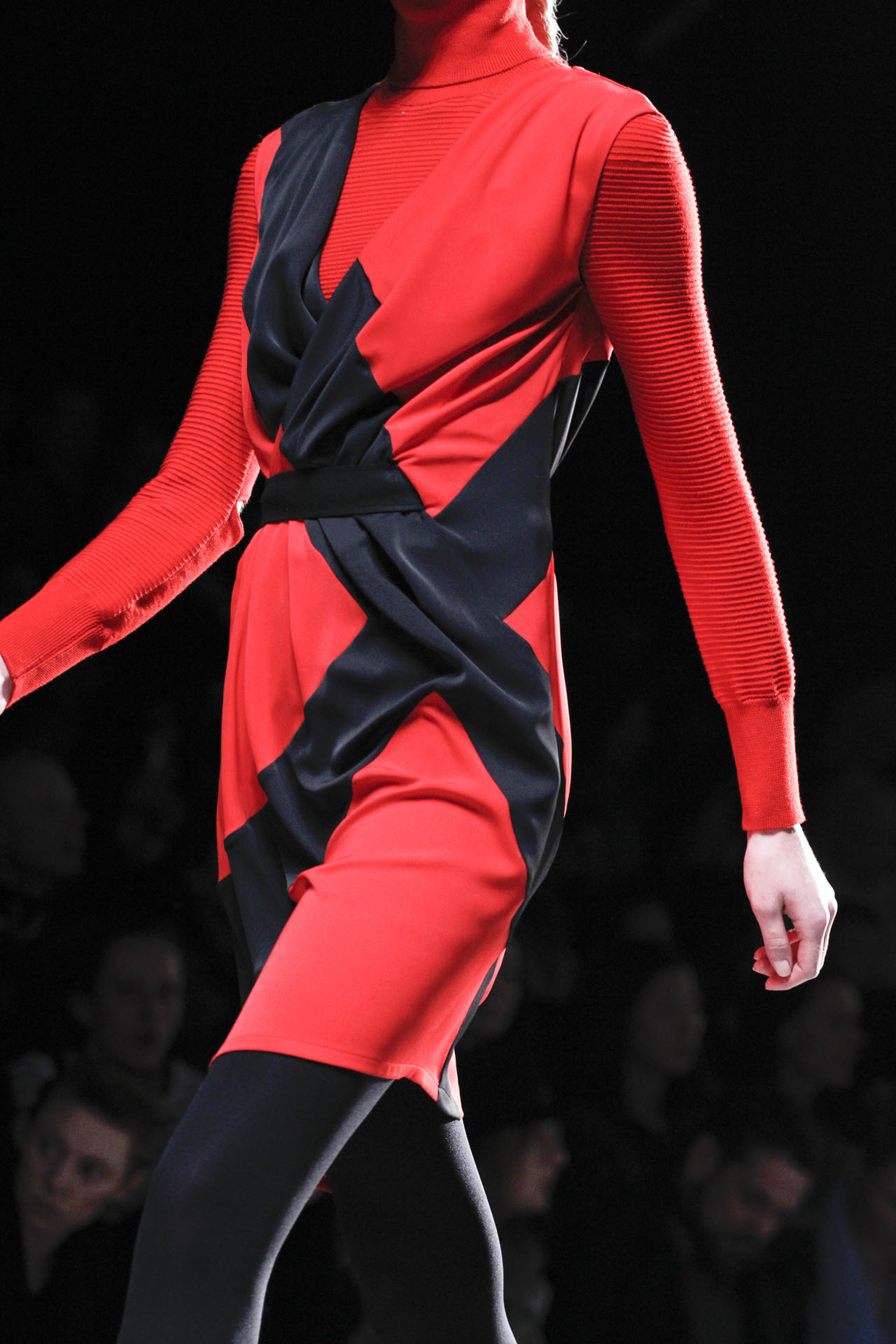 Viktor & Rolf 2011ﶬDƬ