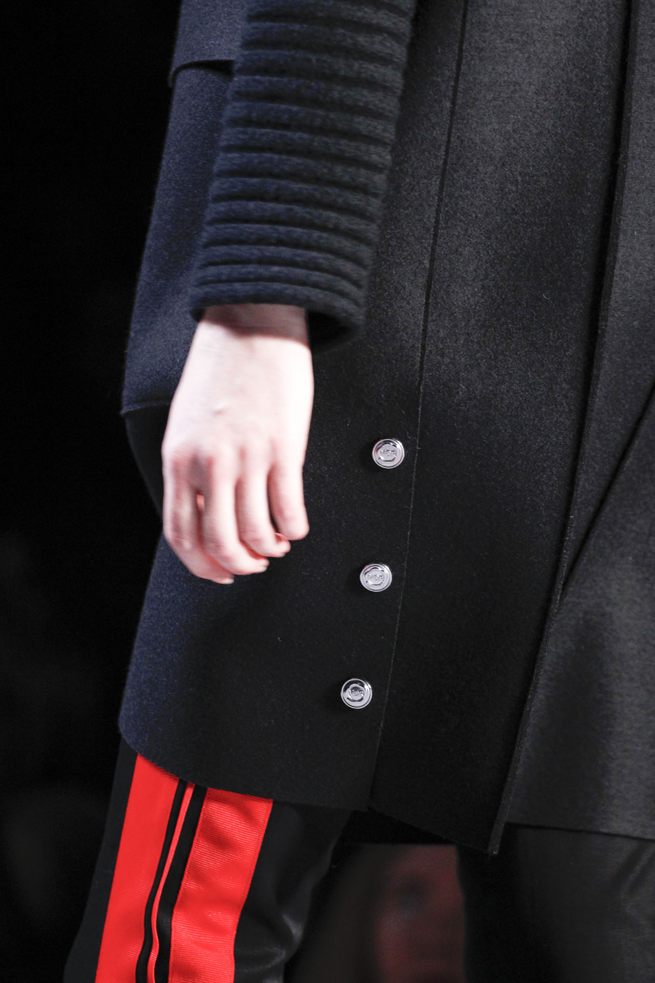Viktor & Rolf 2011ﶬDƬ