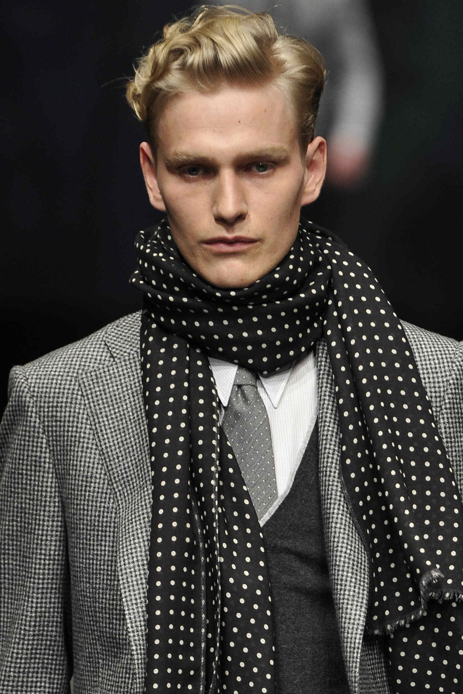 Canali 2011ﶬbDƬ