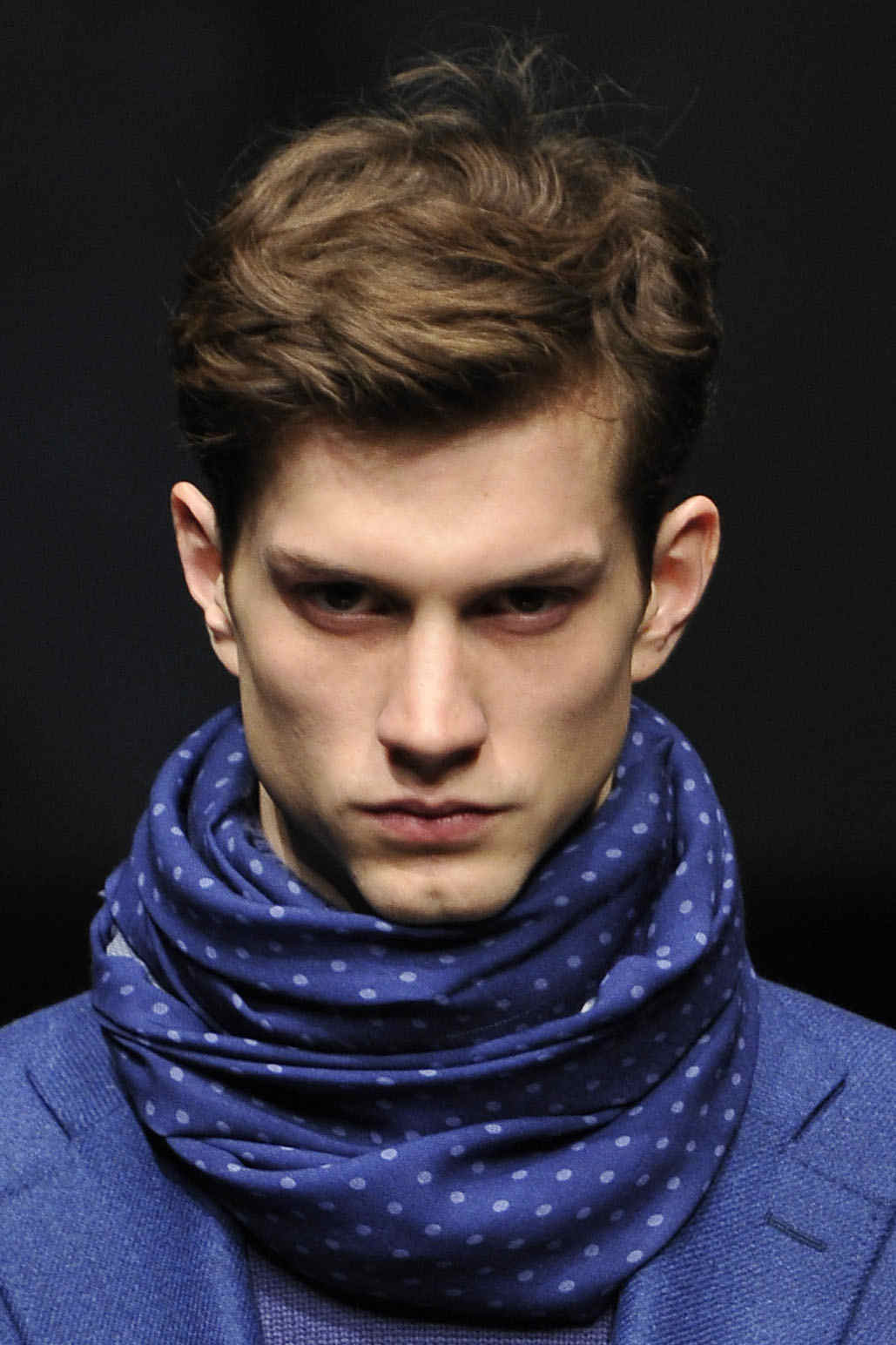 Canali 2011ﶬbDƬ