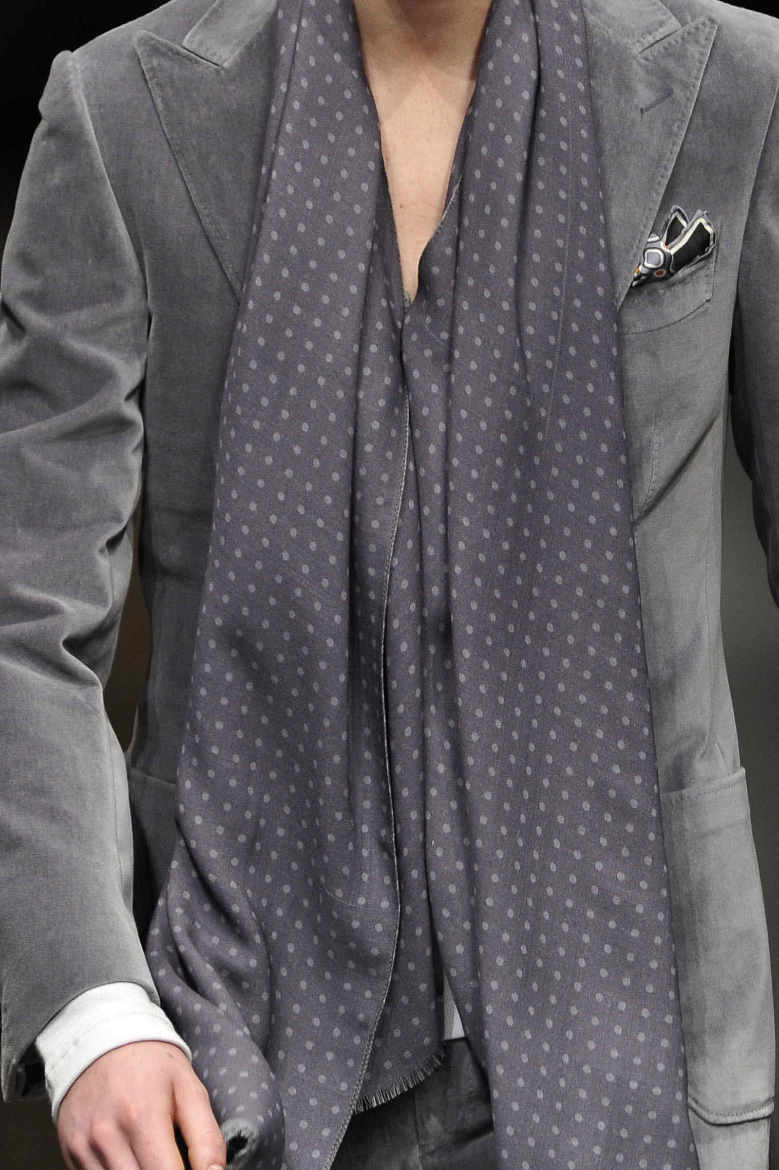 Canali 2011ﶬbDƬ