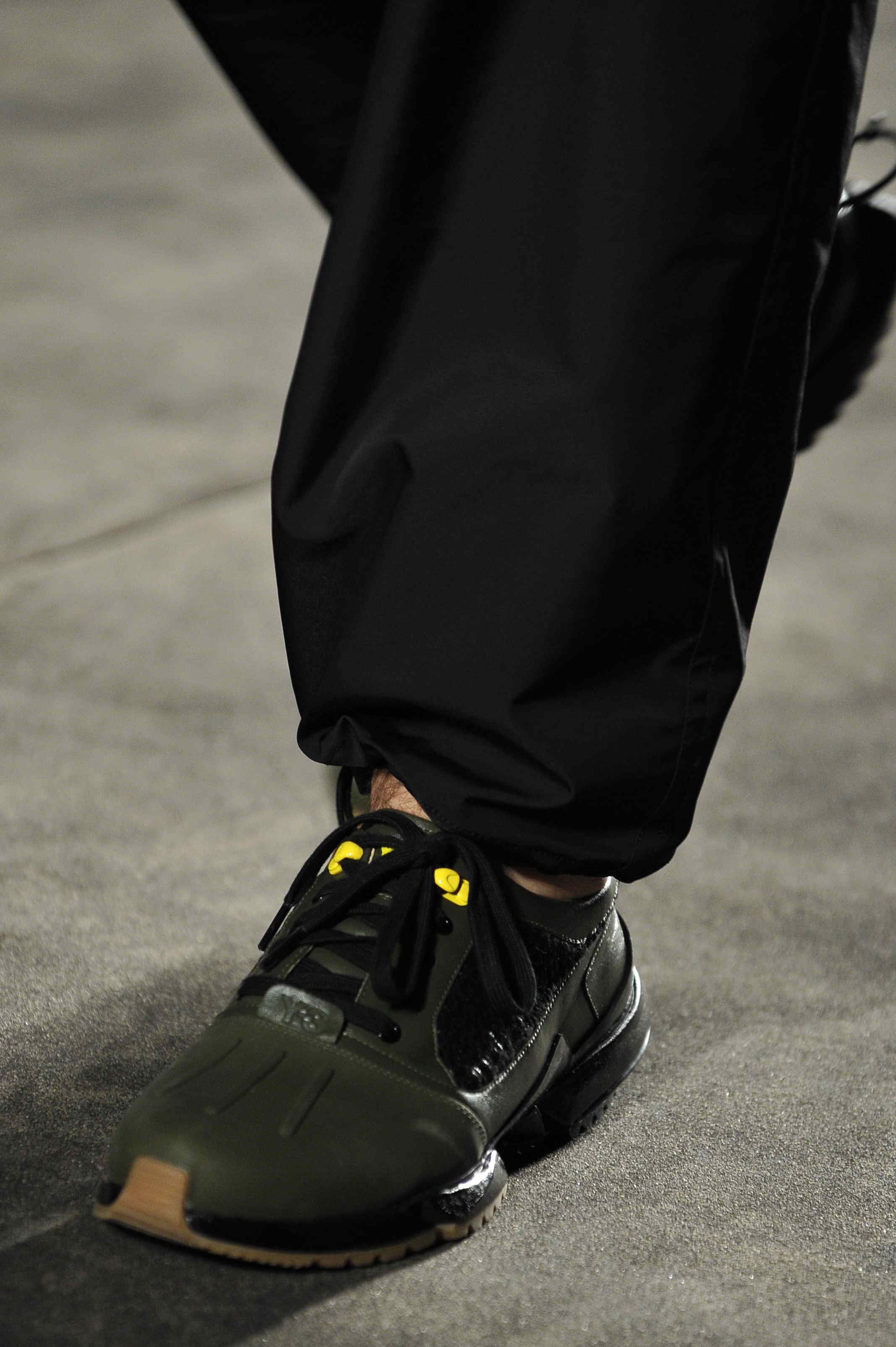 Y-3 2011ﶬʿЬĸDƬ