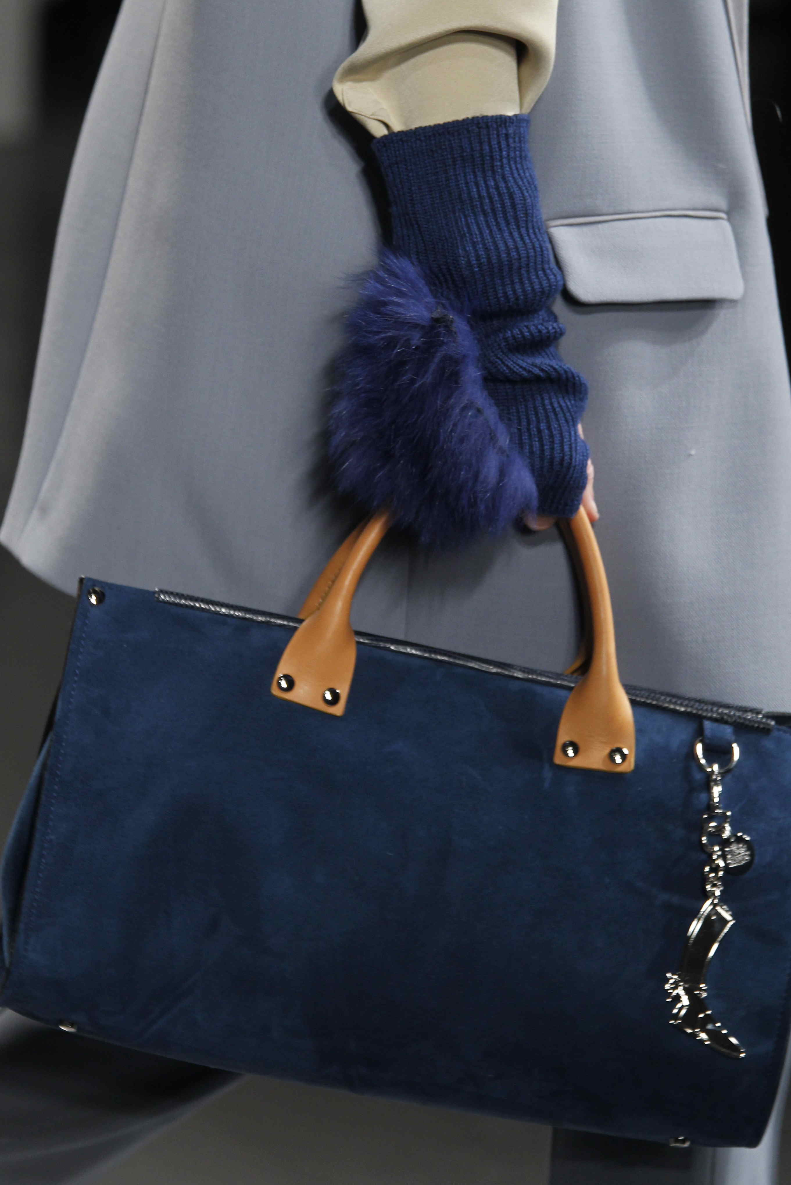 Aquascutum 2011秋冬女士配件