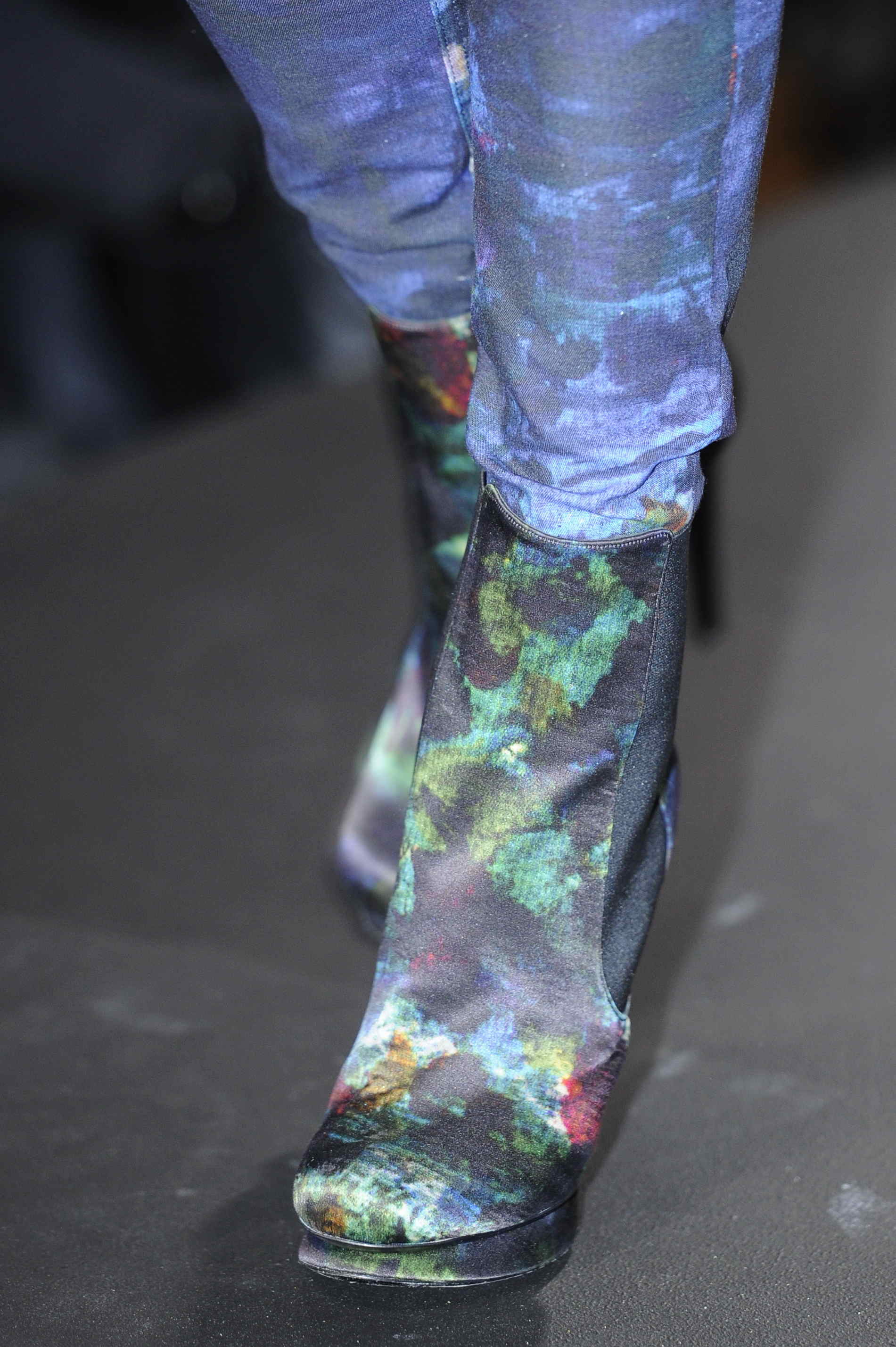 Erdem 2011ﶬŮʿЬĸDƬ