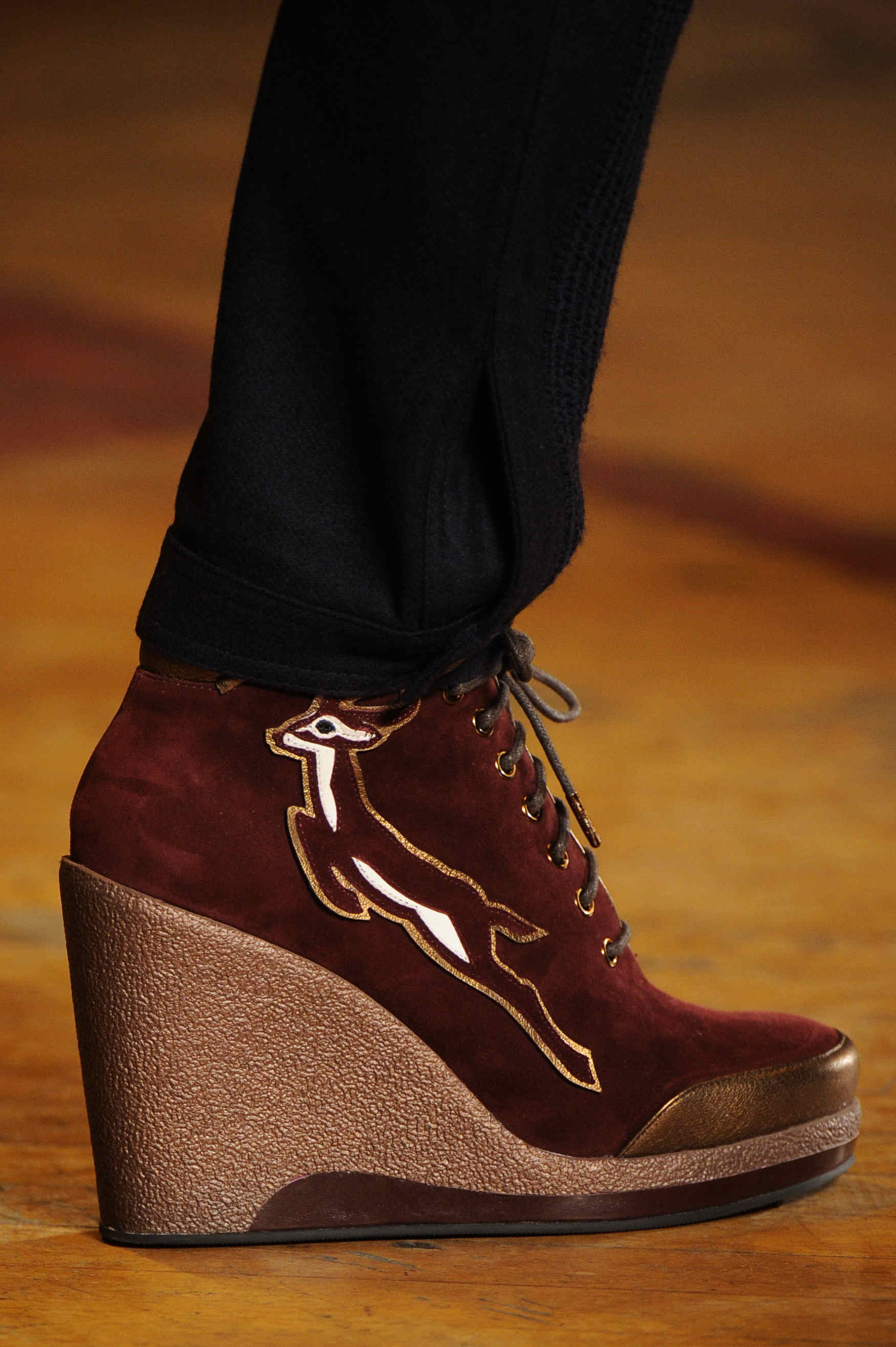 marc by Marc Jacobs 2011ﶬŮʿЬĸDƬ