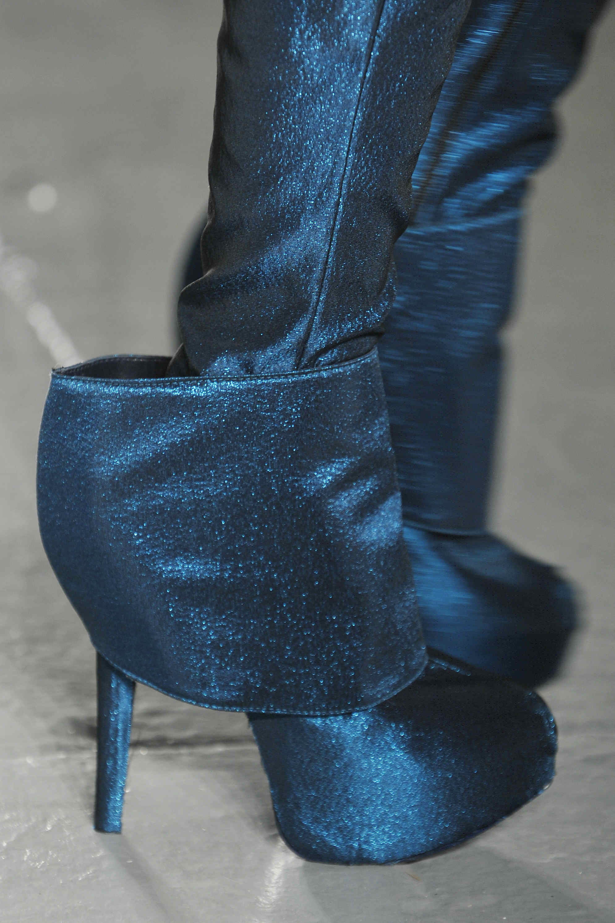 Sally LaPointe 2011ﶬŮʿЬĸDƬ
