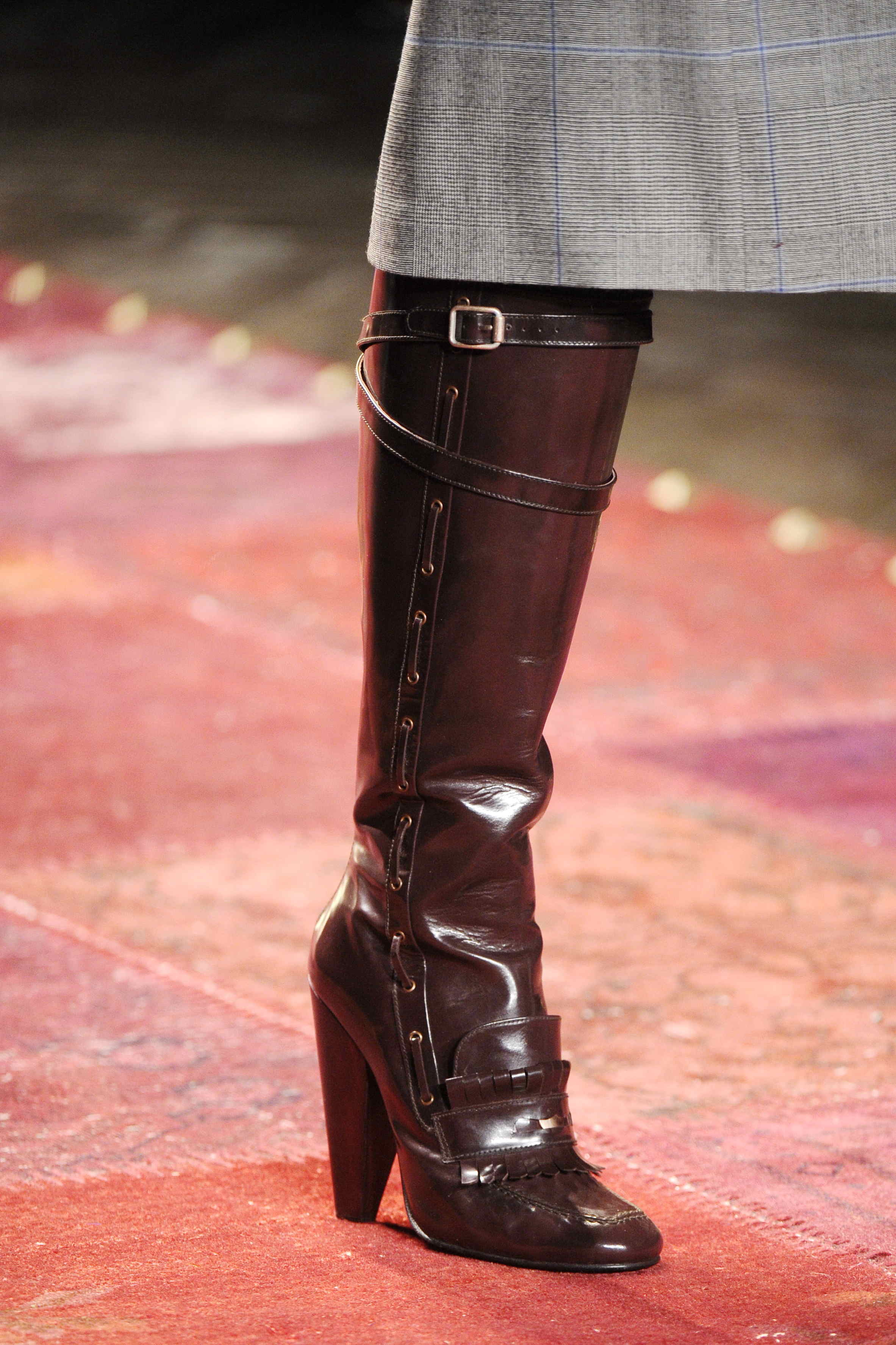 Tommy Hilfiger 2011ﶬŮʿЬĸDƬ