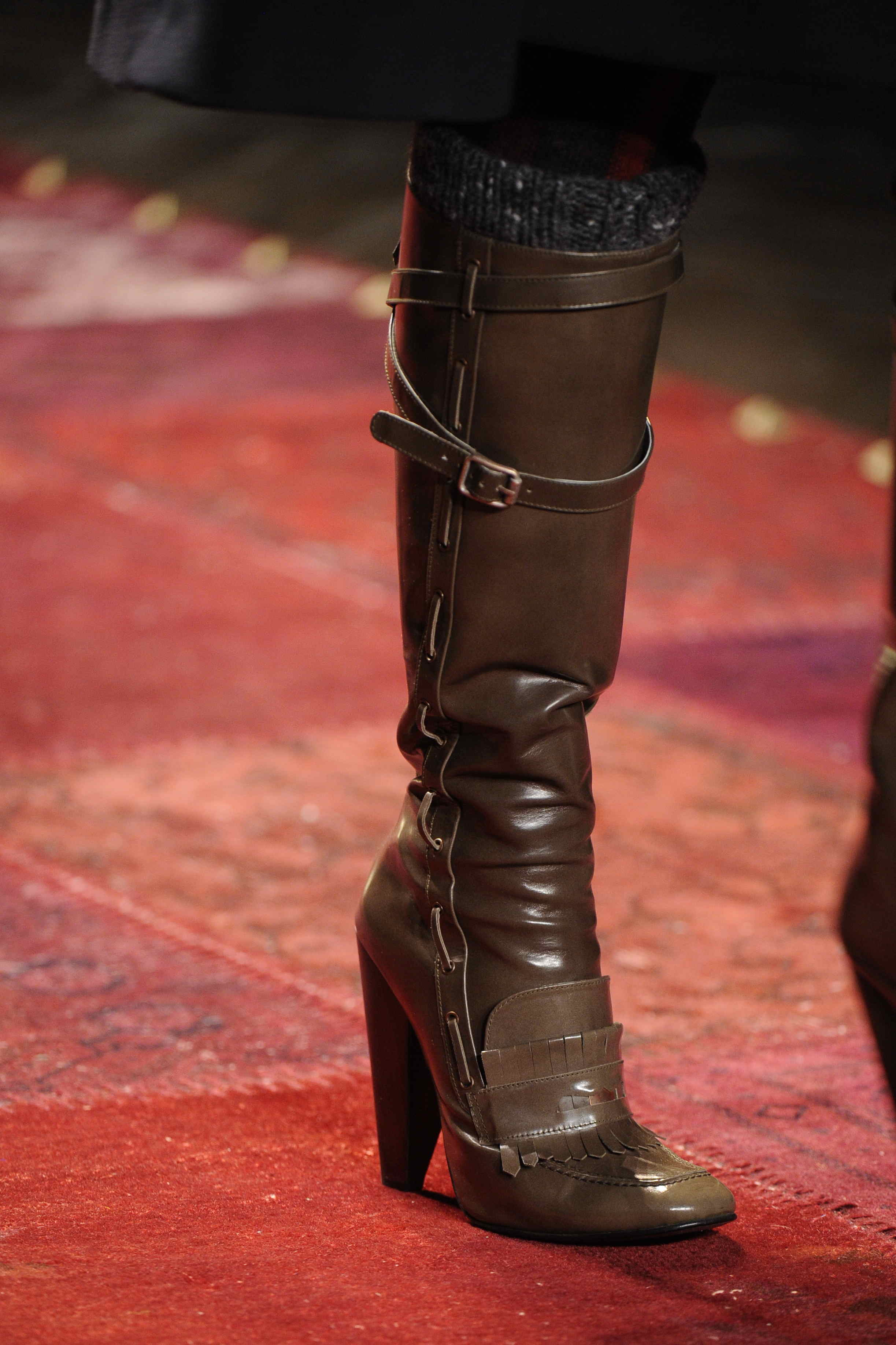 Tommy Hilfiger 2011ﶬŮʿЬĸDƬ