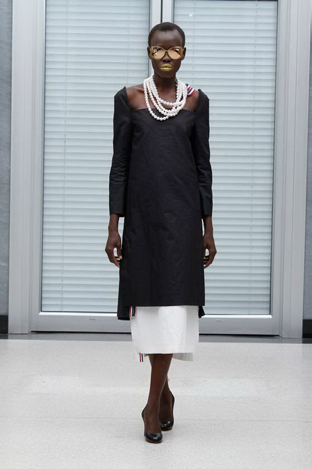 Thom Browne 2011ŮbLookbookDƬ