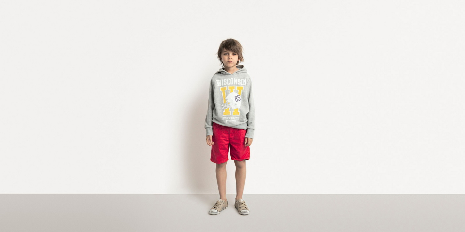 Zara trfyoungϵ2011ͯbLookbookDƬ