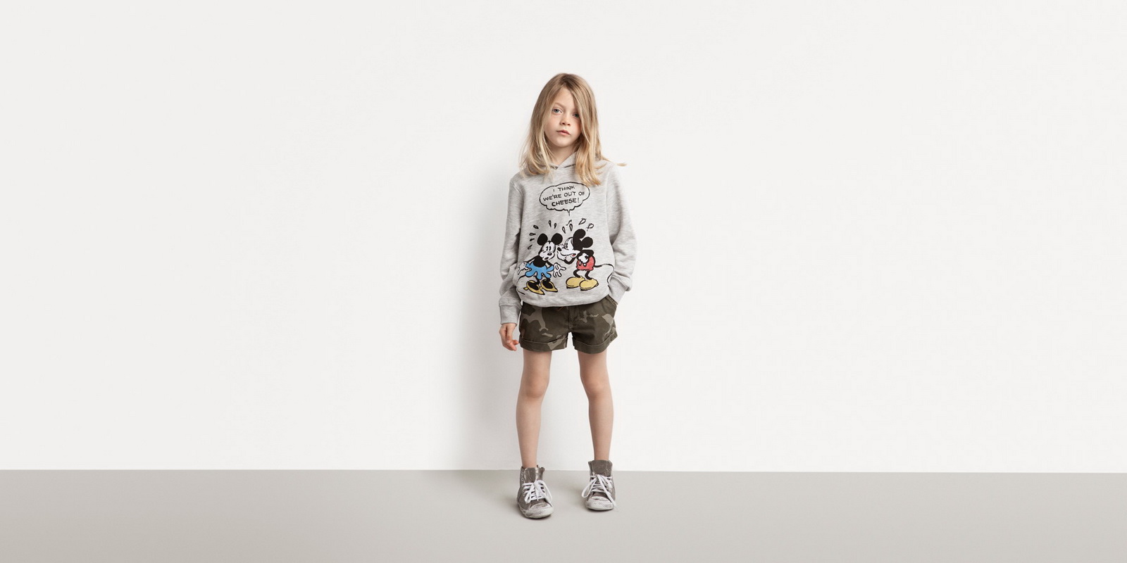Zara trfyoungϵ2011ͯbLookbookDƬ