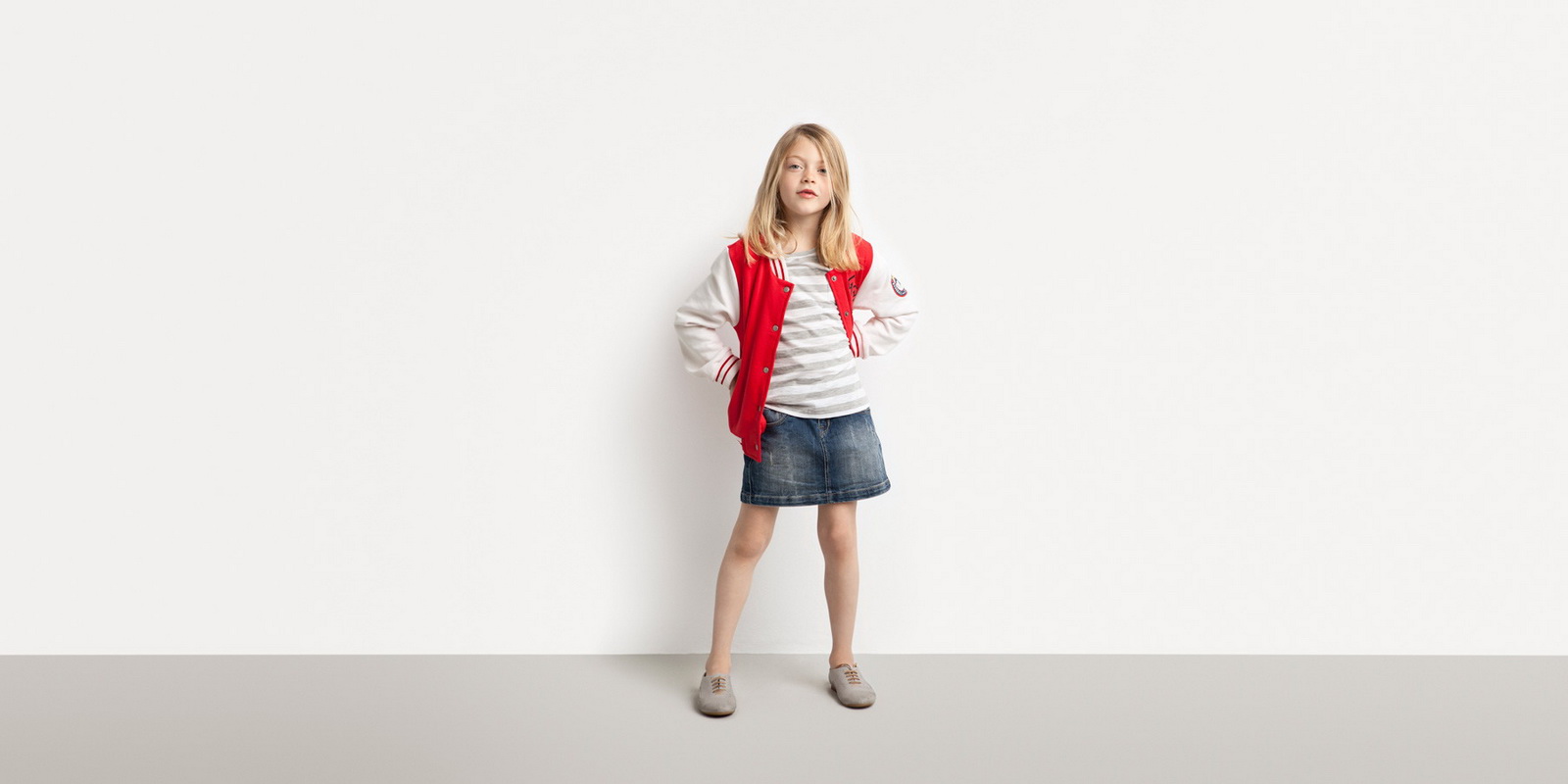 Zara trfyoungϵ2011ͯbLookbookDƬ