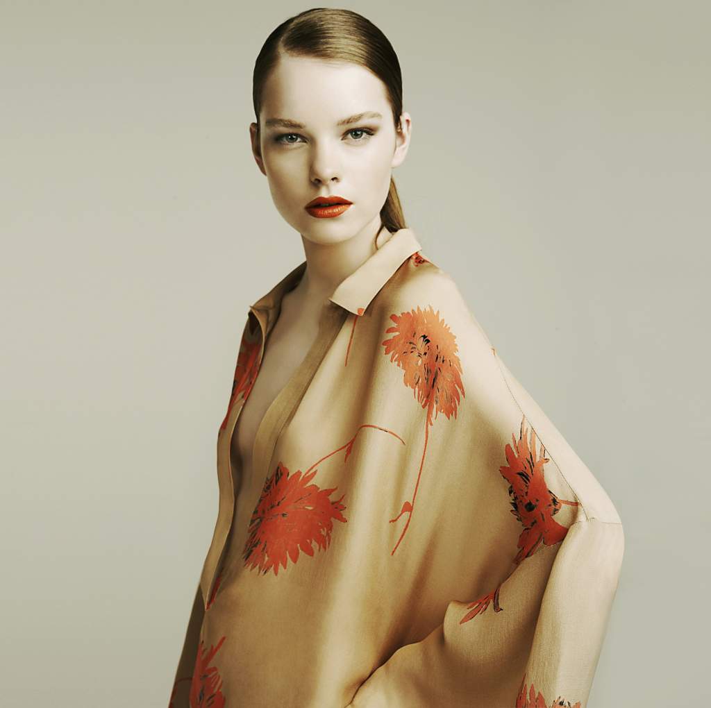 Zara 2011 ŮbLookbookDƬ