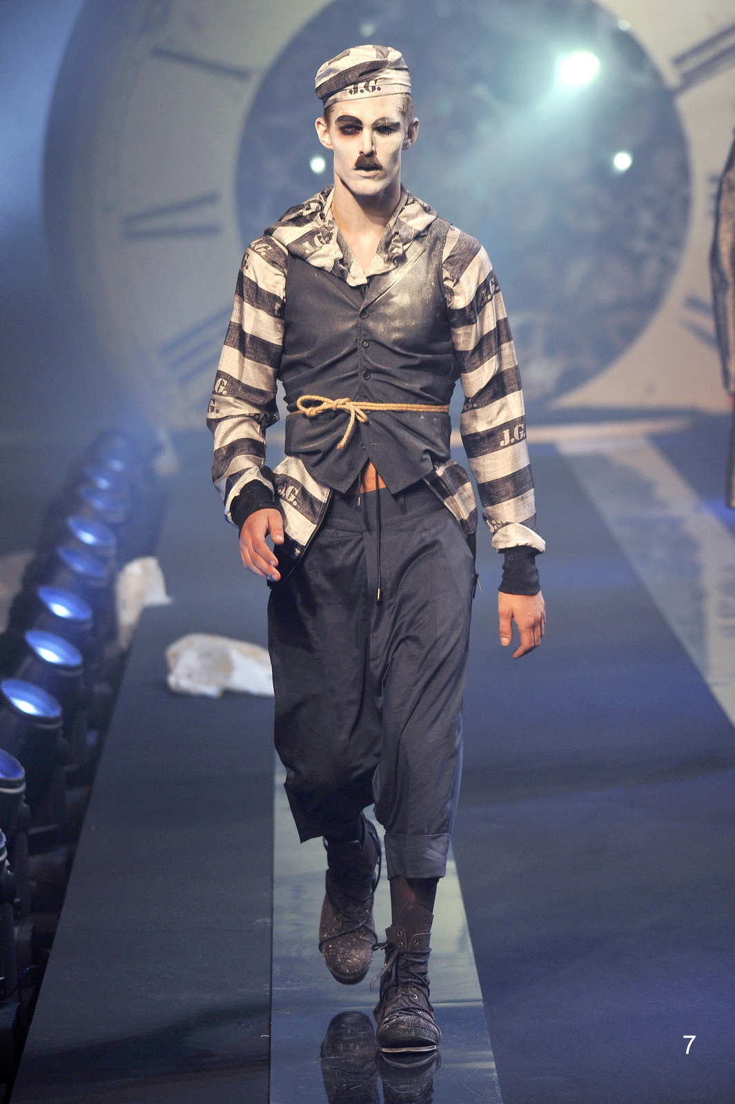 John Galliano 11春夏男裝 秀場