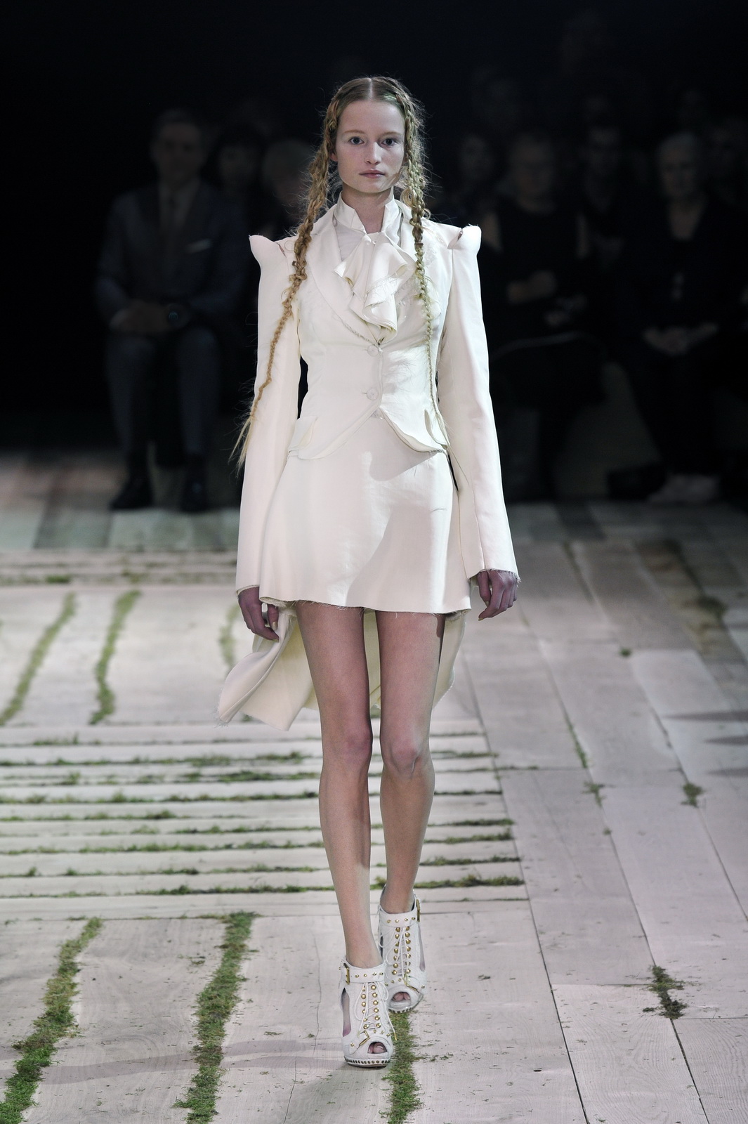 Alexander McQueen 11ŮbDƬ