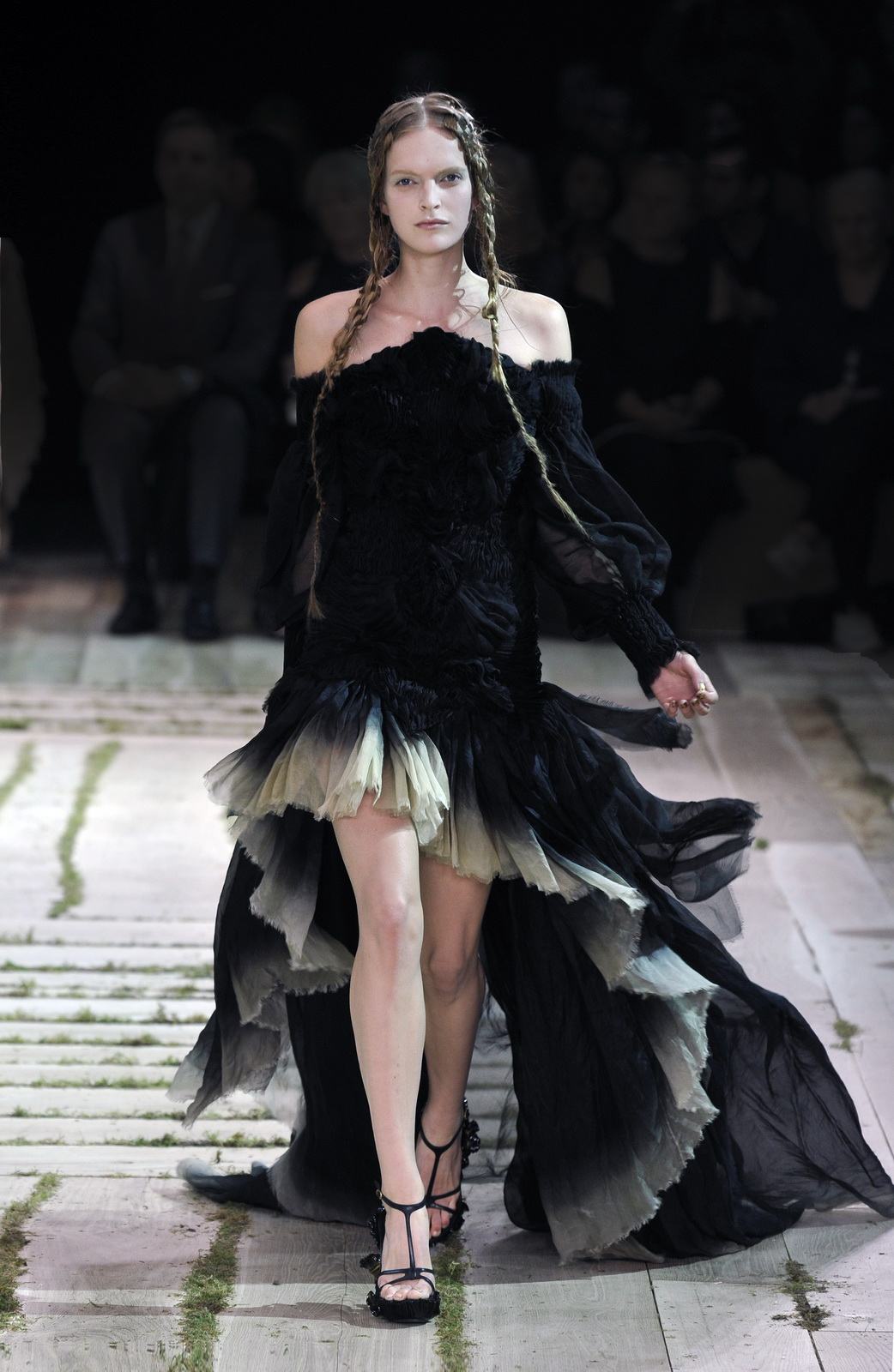 Alexander McQueen 11ŮbDƬ